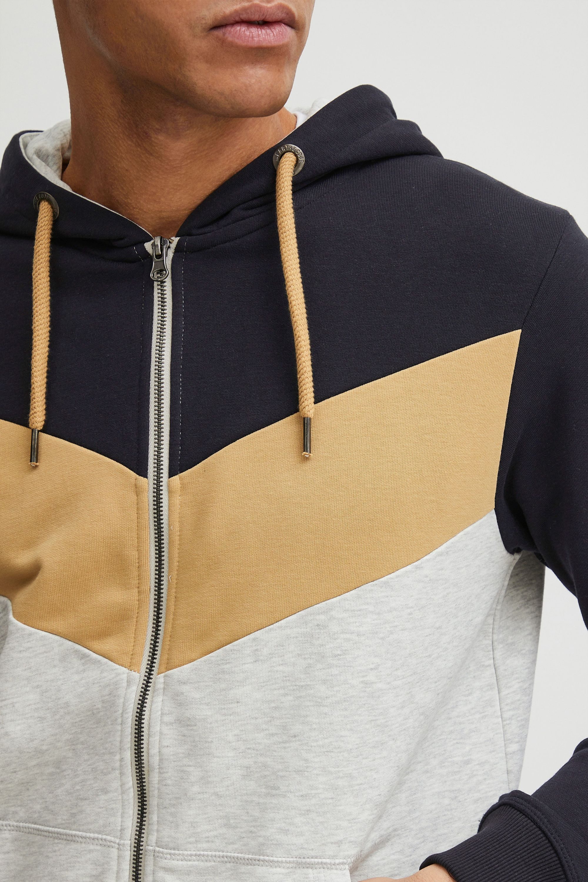 Indicode Kapuzensweatjacke IDPock Modischer Pullover