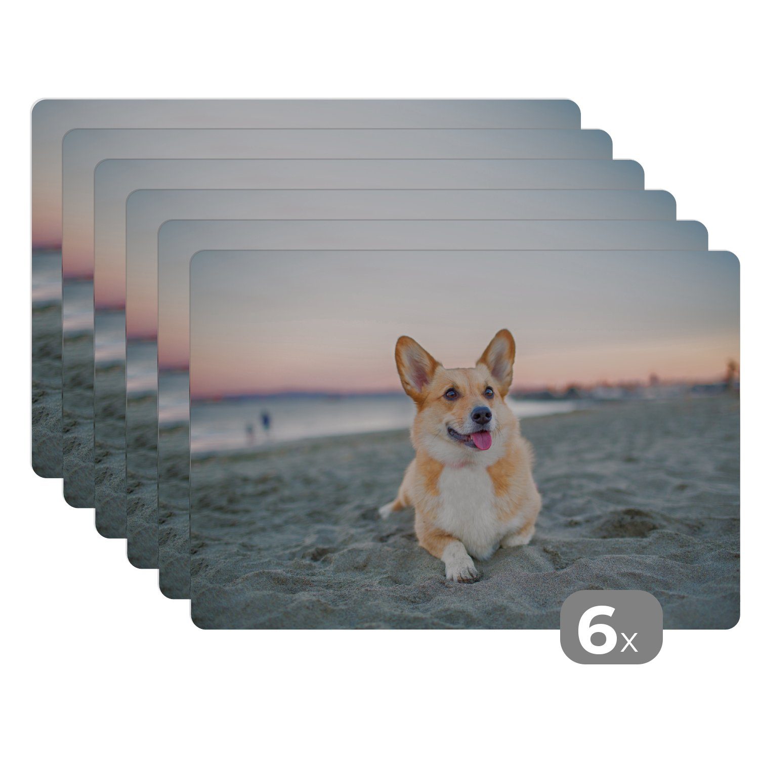 Platzset, Hund am Strand, MuchoWow, (6-St), Platzset, Platzdecken, Platzmatte, Tischmatten, Schmutzabweisend