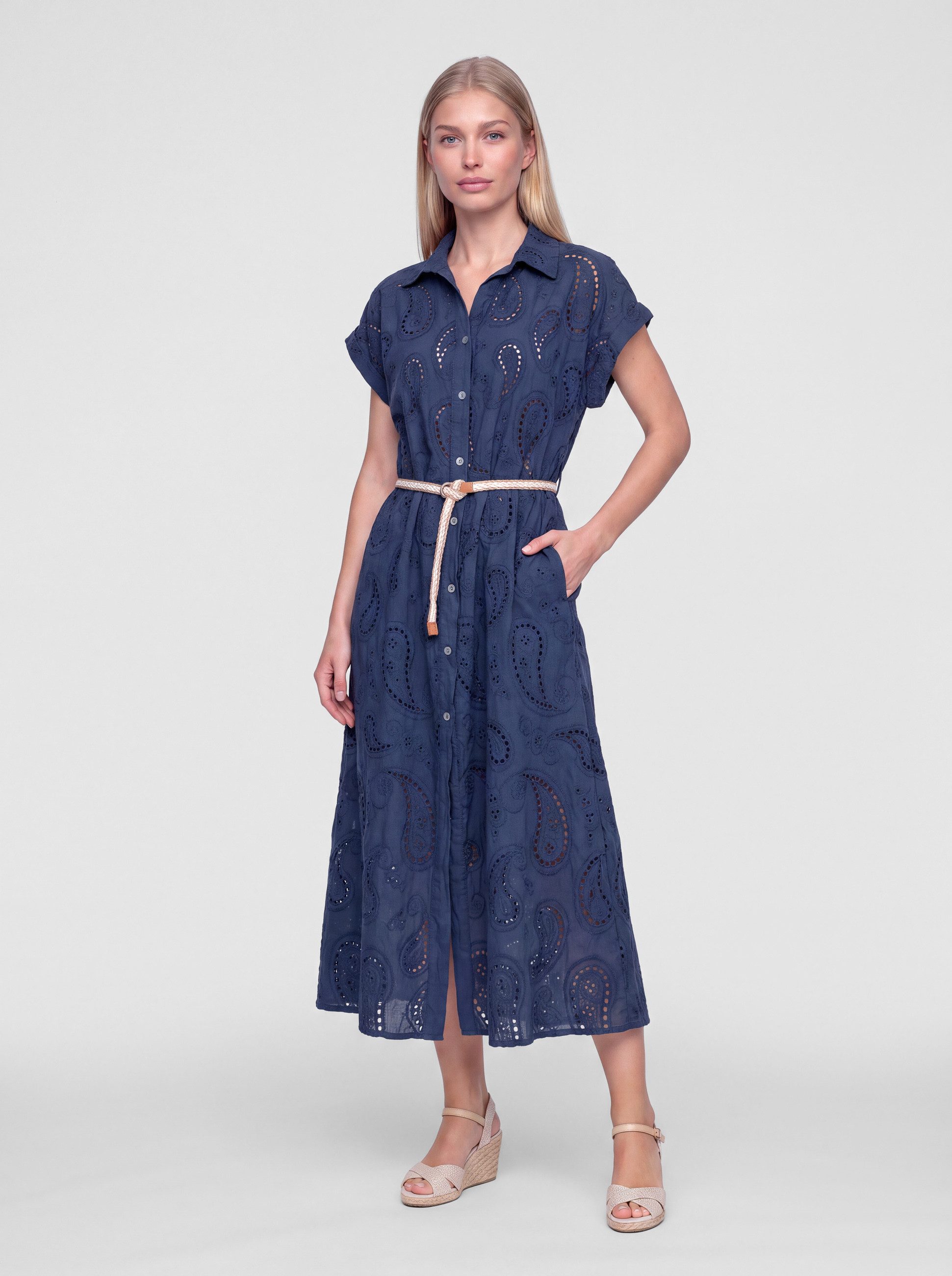 PEKIVESSA Sommerkleid Hemdblusenkleid mit Lochstickerei und Gürtel in Midilänge