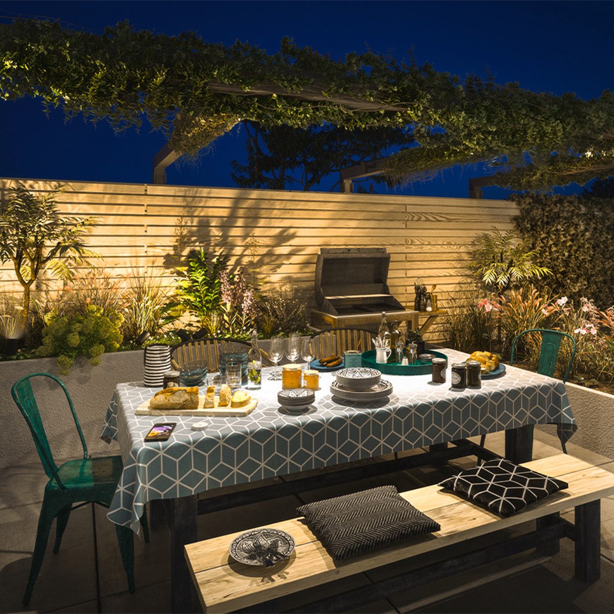 Philips Hue LED Außen-Wandleuchte GardenLink 24V Grits Wand 3er EU NV 24V 27K, LED fest integriert