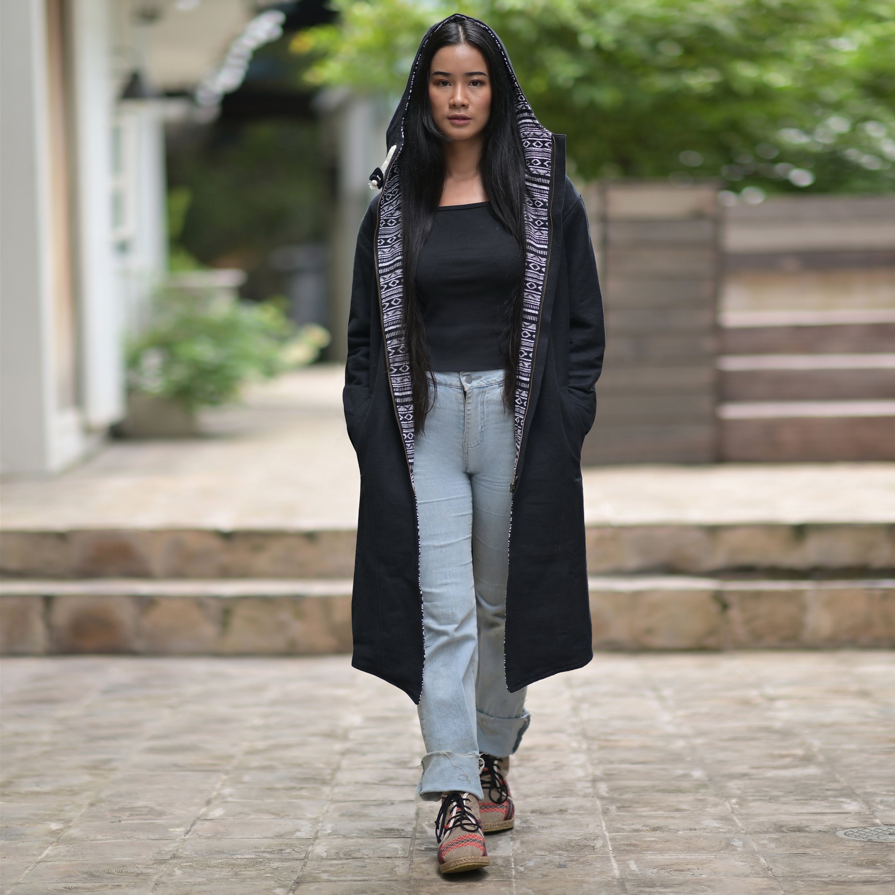 virblatt Langmantel Baja Mantel Herren & Damen, Baumwolle Hippie Hoodie Winterparka großes gesticktes Mandala am Rücken, Kapuze und Ethnoverzierung