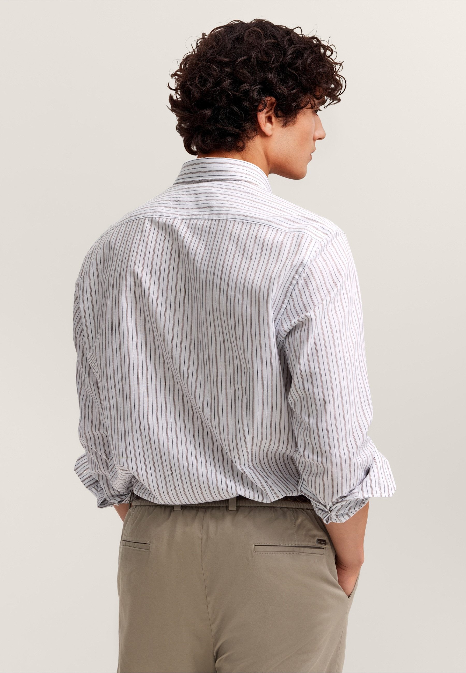 bugatti Streifenhemd Button-Down-Kragen im Streifen-Design