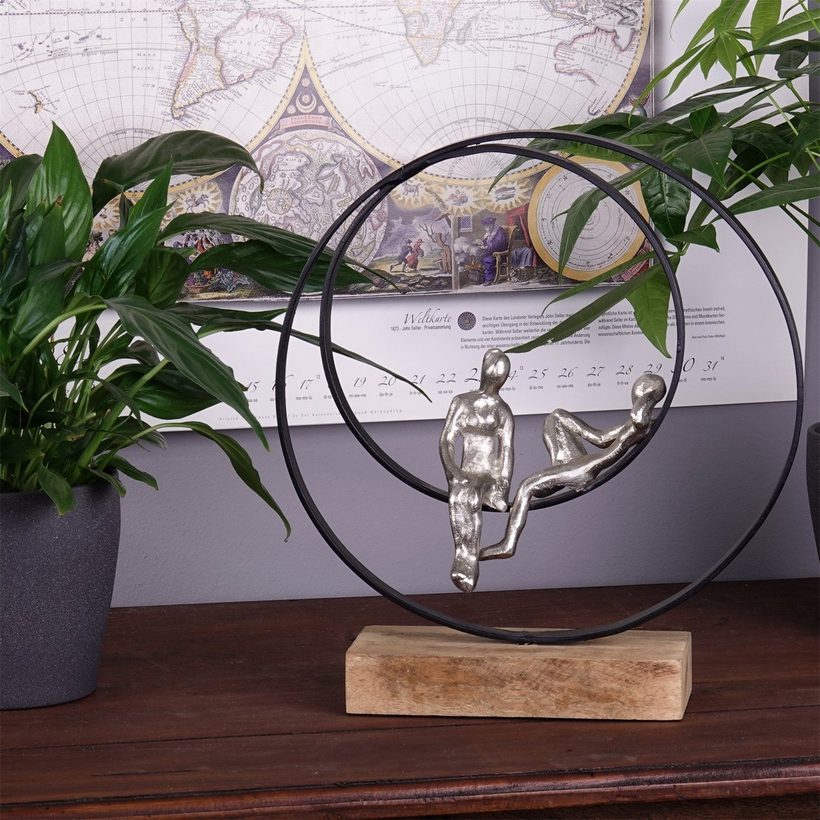 CREEDWOOD Skulptur SKULPTUR "DATE", Mangoholz, Metall, 34cm, Liebespaar Aufsteller