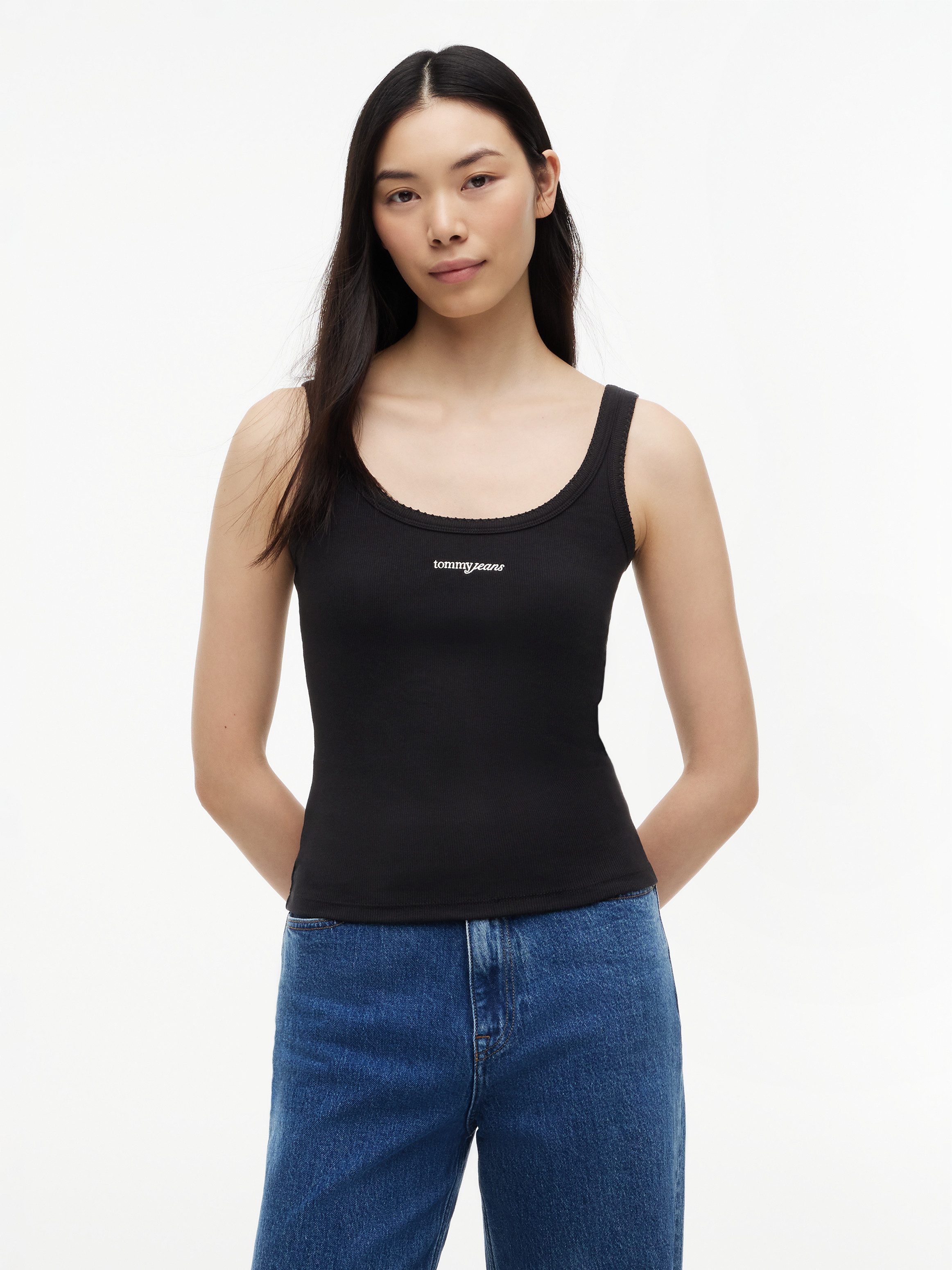 Tommy Jeans Trägertop TJW SLIM SCRIPT RIB TANK Baumwollmischung, slim fit, in gerippter Struktur, Logoschriftzug