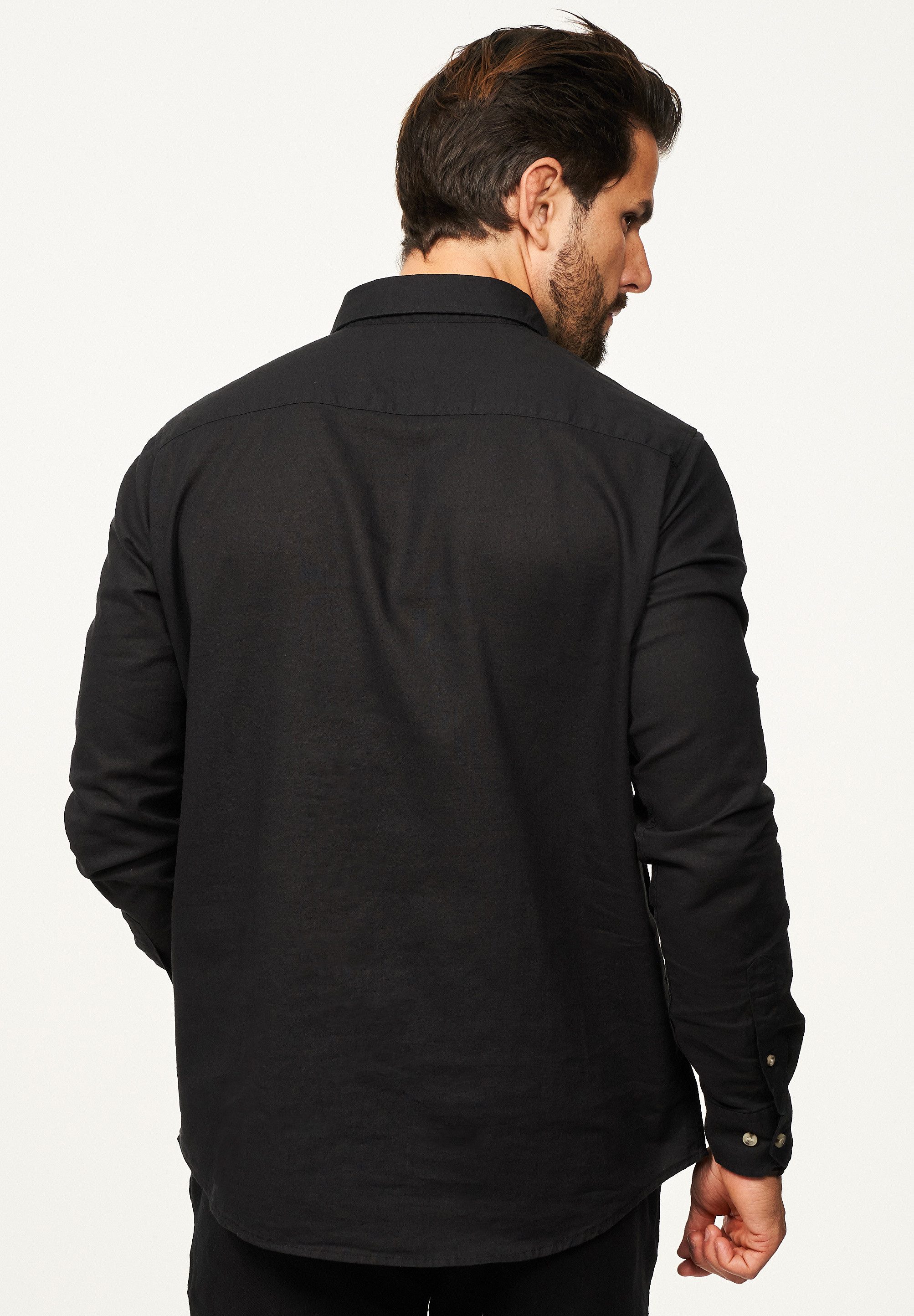 behype Langarmhemd aus Leinen im Regular-Fit Sommerhemd Herren Leinenhemd Freizeithemd mit Button-Down-Kragen