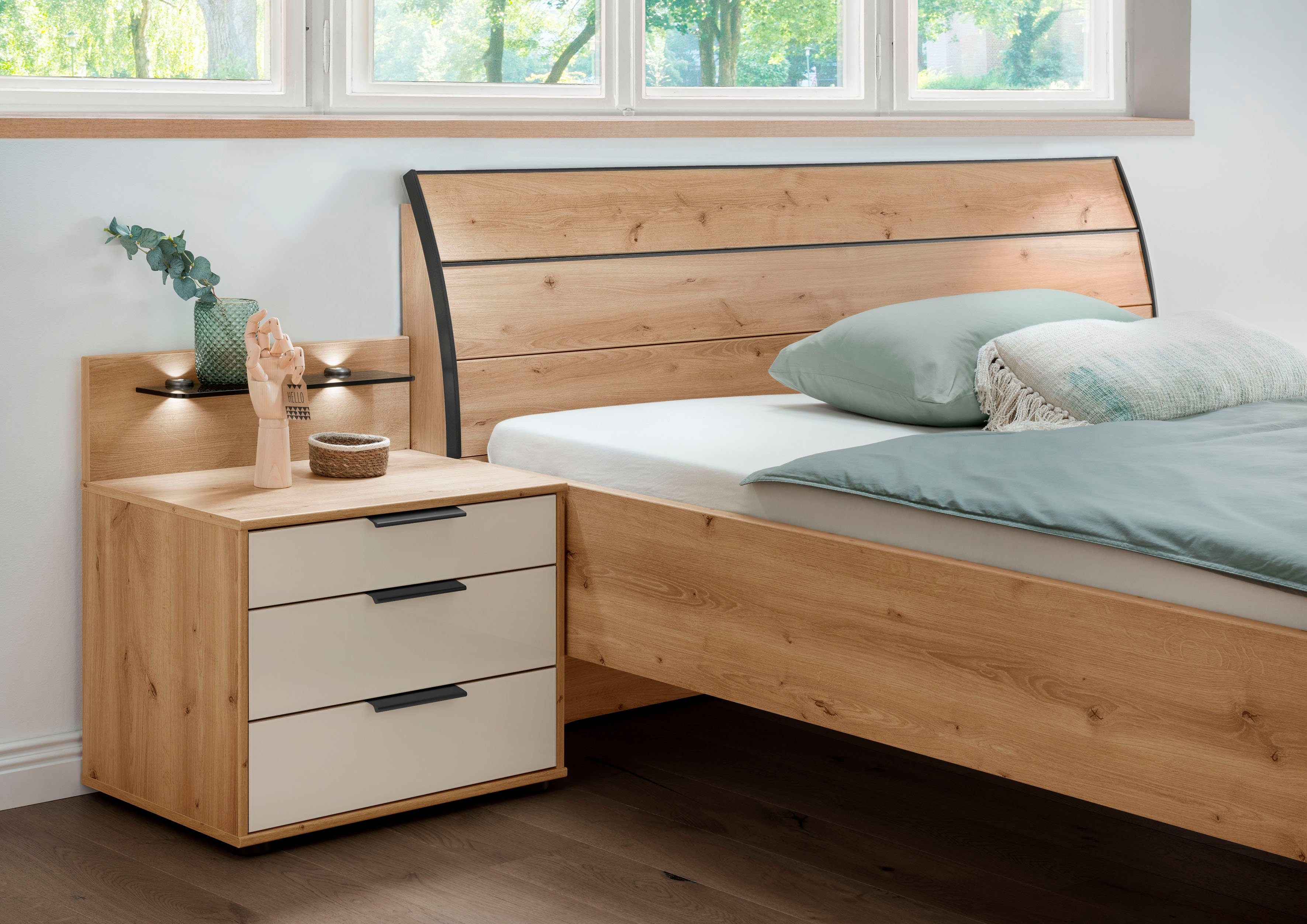 WIEMANN Futonbett Monaco, 4-fache Liegehöhenverstellung, mit stilvollem Holzkopfteil, Made in Germany