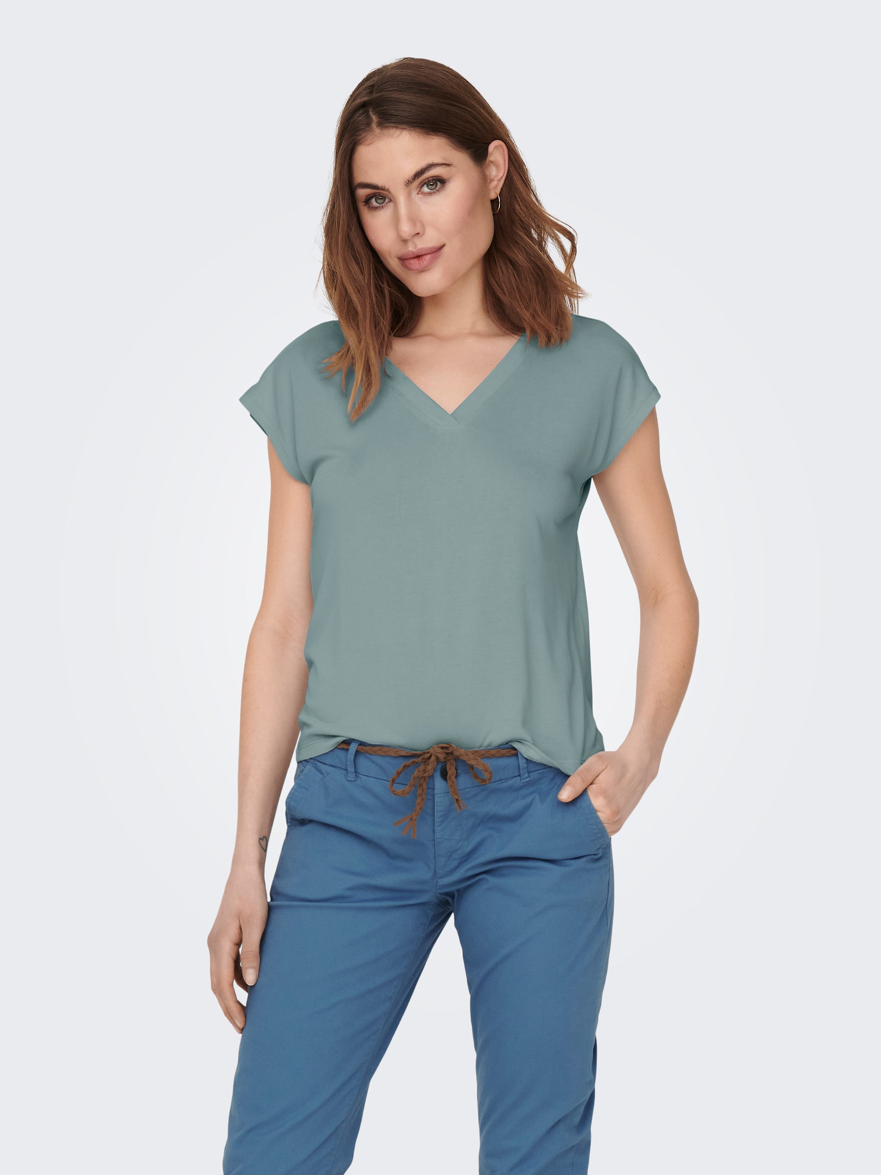 V-Shirt ONLFREE S/S MODAL V-NEC TOP BOX JRS NOOS