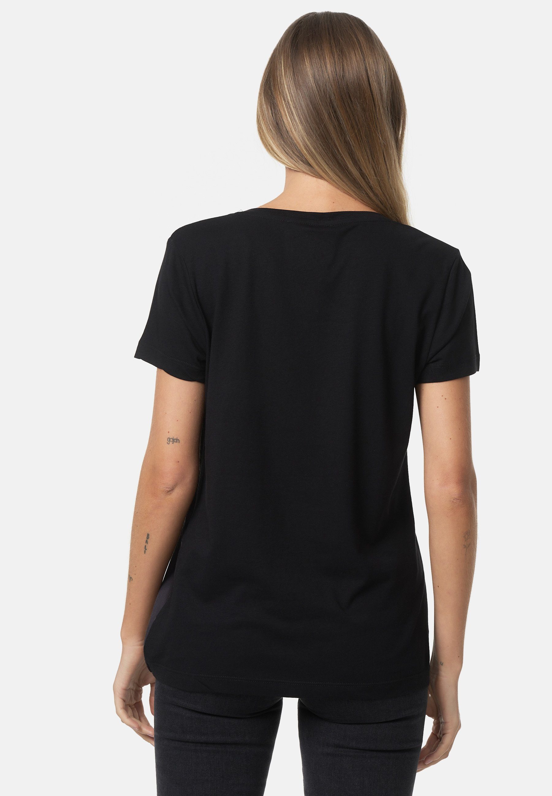 Decay T-Shirt mit tollem Frontprint, Vielseitiger Allrounder vor allem an  warmen Sommertagen | T-Shirts