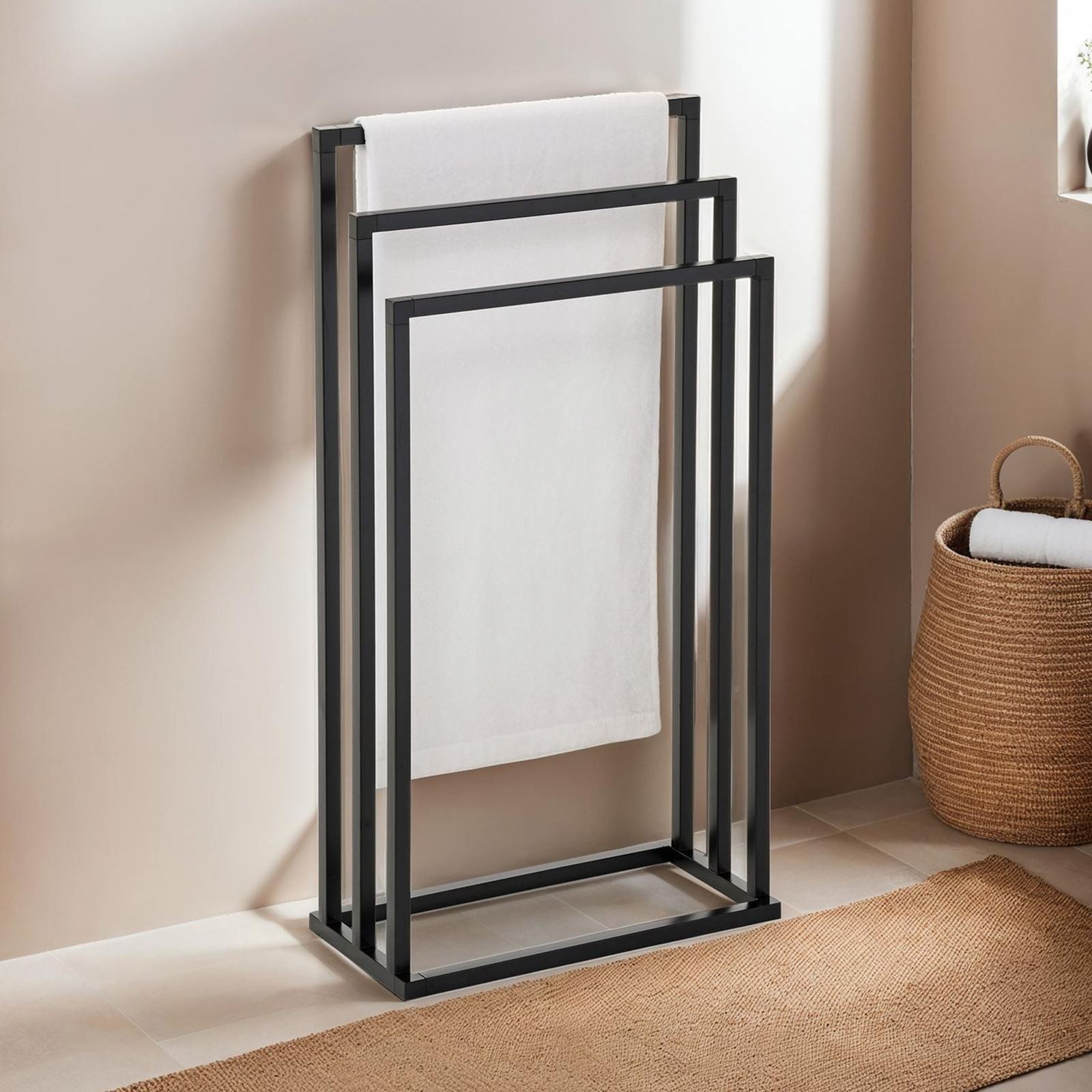 IDIMEX Handtuchständer KUNO, Handtuchhalter ohne Bohren freistehend mit 3 S günstig online kaufen