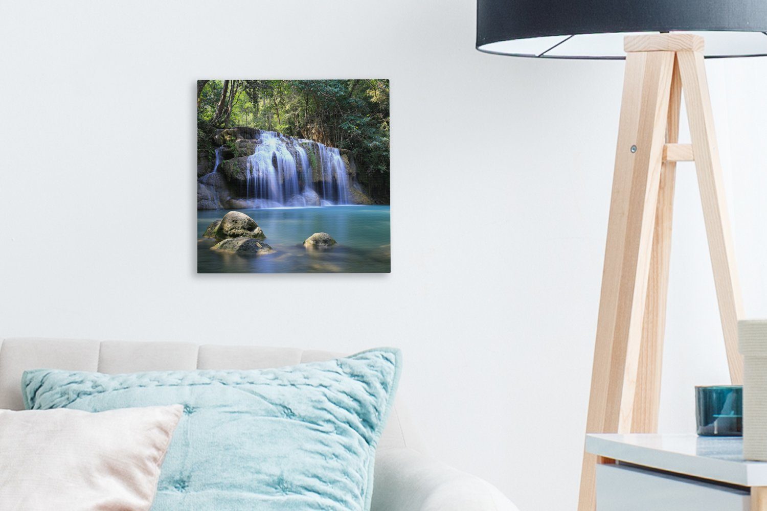 (1 Erawan-Nationalparks, Leinwand Felsen für OneMillionCanvasses® den des unter Wohnzimmer Bilder Wasserfällen Schlafzimmer St), Leinwandbild
