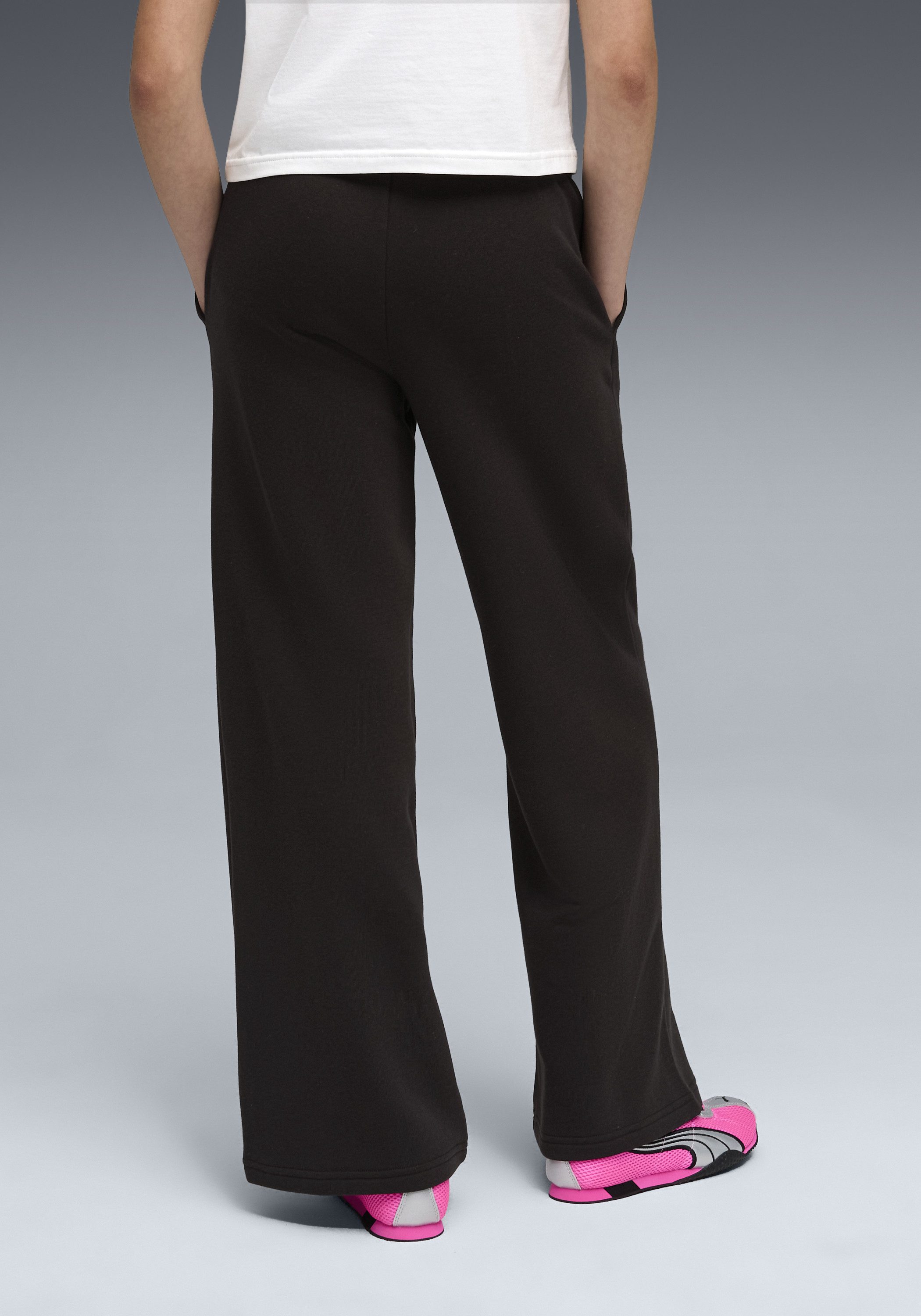 PUMA Trainingshose ESS WIDE LEG PANTS TR G aus Baumwollmischung, mit Eingrifftaschen, Regular Fit