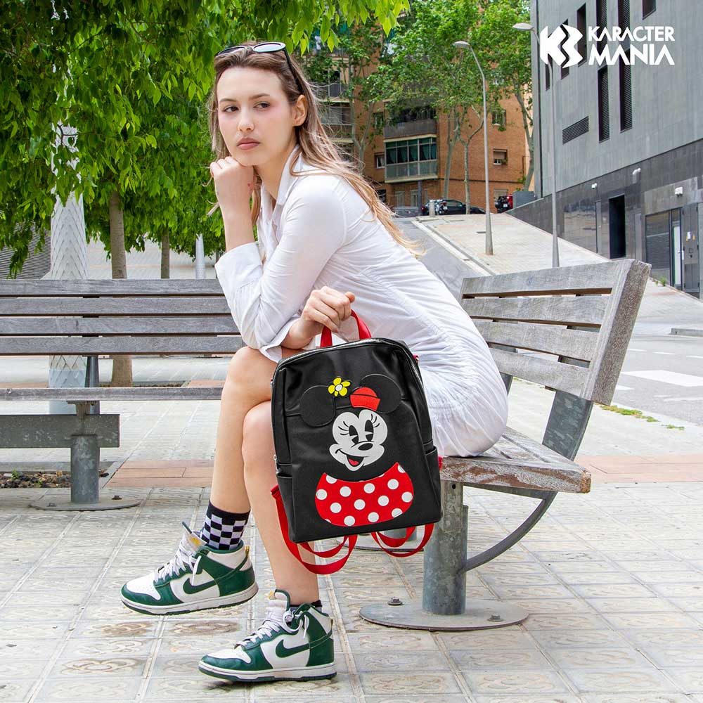 Karactermania Cityrucksack Disney Minnie Maus 2in1 Shield Rucksack Umhängetasche, Zwei offene Seitentaschen für kleine Essentials