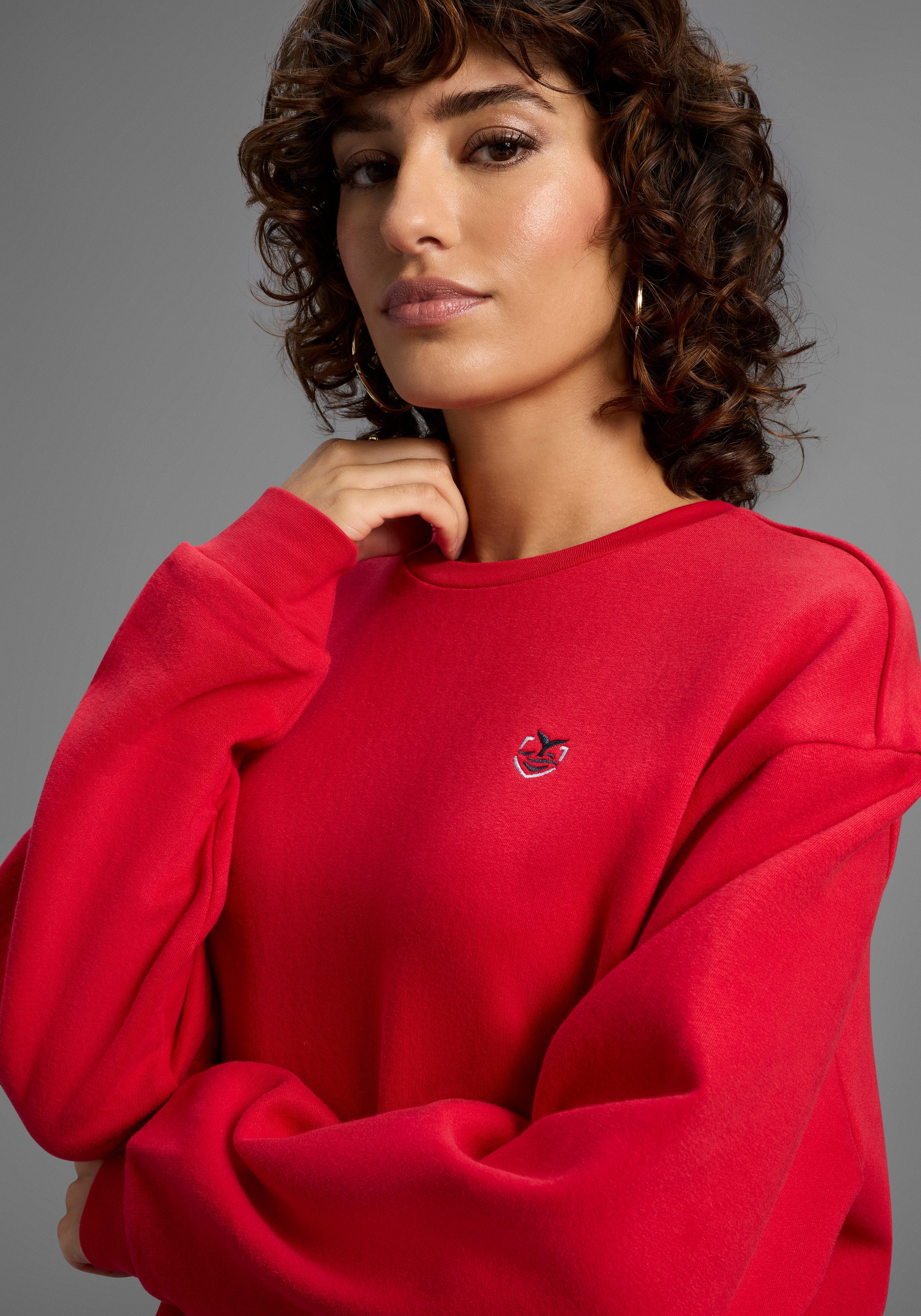 DELMAO Sweater Angeraute Baumwollmischung mit Logostickerei auf der Brust günstig online kaufen