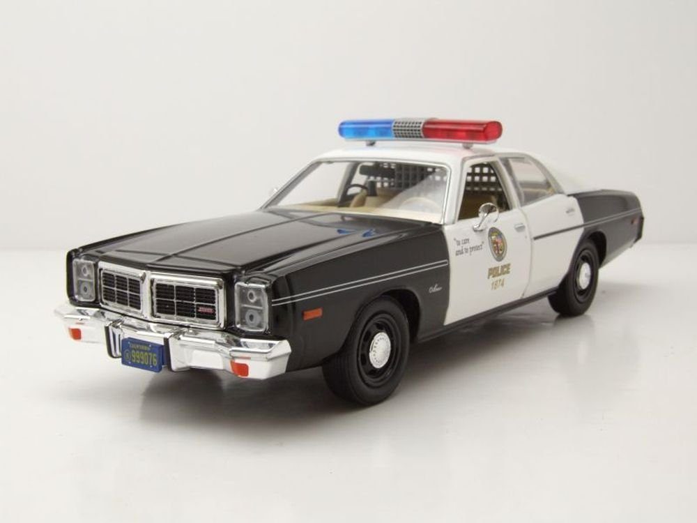 GREENLIGHT collectibles Modellauto Dodge Monaco Police 1977 schwarz weiß Terminator Modellauto 1:24 Green, Maßstab 1:24