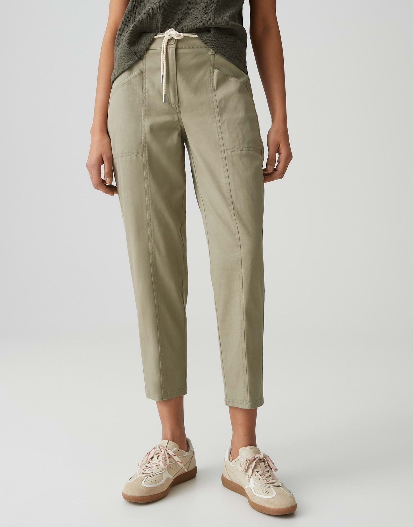 OPUS Cargohose Mynea aus leichter Webware mit Twillstruktur Ideal für entspannte Casual Looks im Alltag