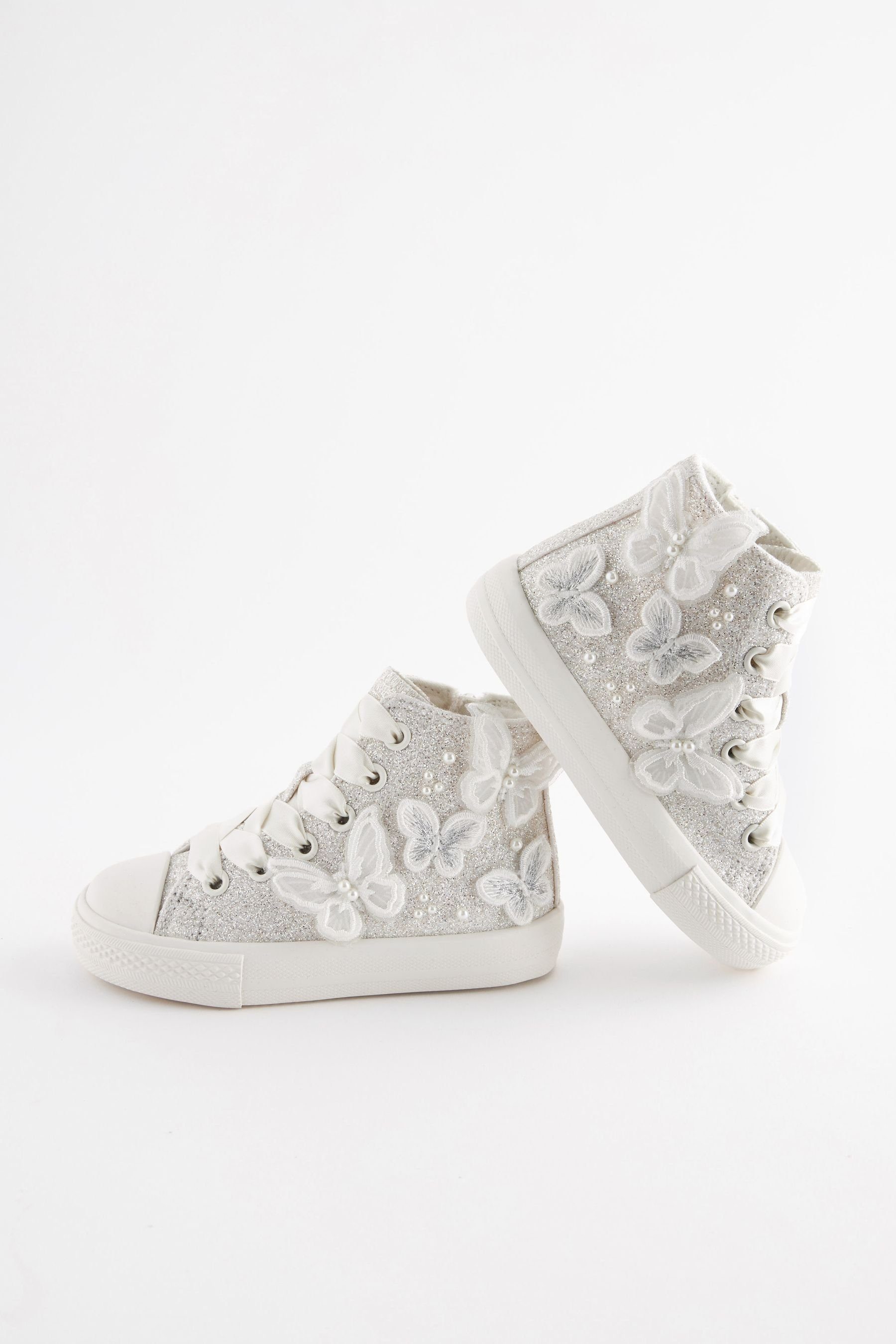 Next Hi-Top-Sneaker für Brautjungfern Sneaker – Bild 2 von 5