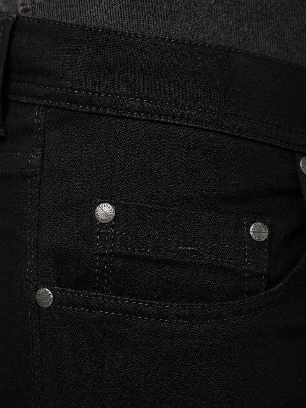 Authentic PIONEER Jeans black Pioneer MEGAFLEX 5-Pocket-Jeans 1680 RANDO 9487.11
