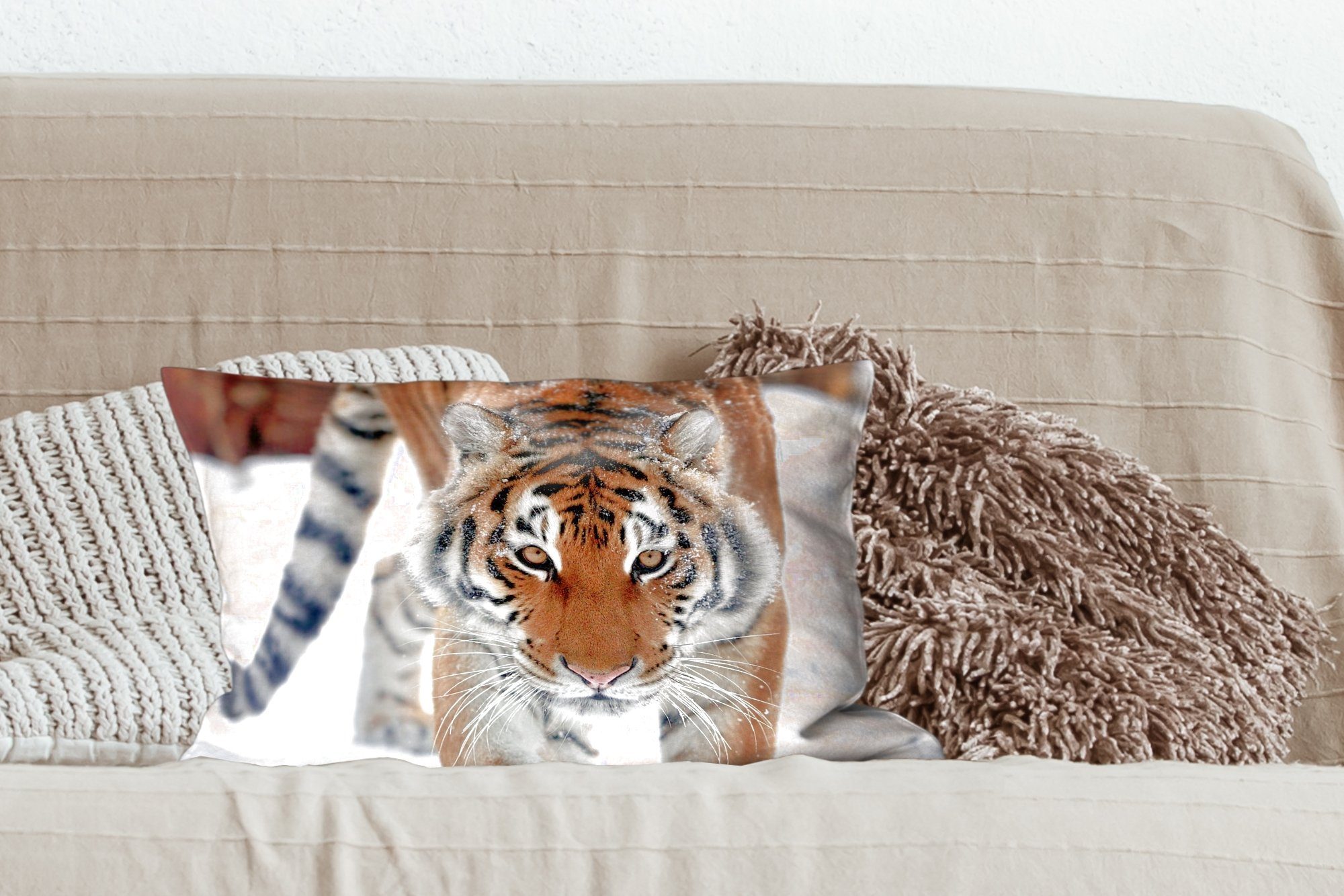 Schnee Schlafzimmer - Dekoration, Füllung, Tiere, Zierkissen, Wohzimmer Dekokissen MuchoWow Dekokissen Tiger mit -