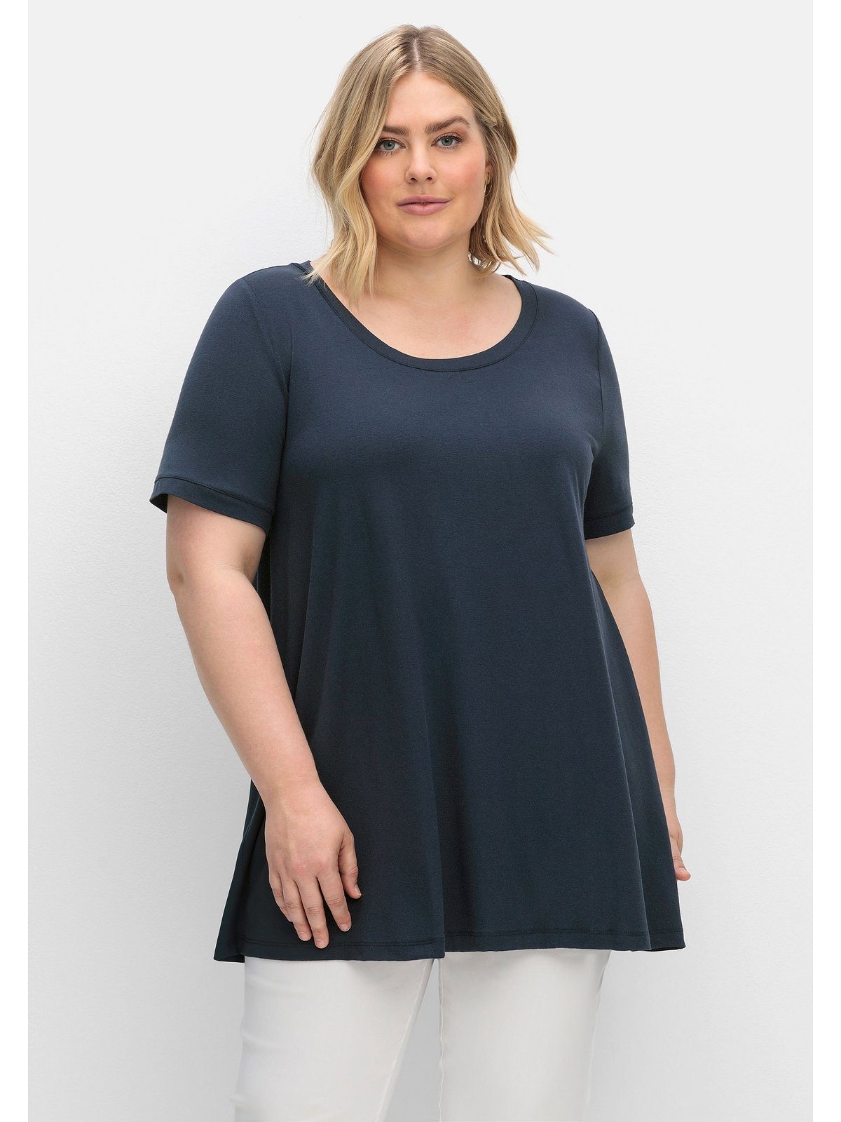 Sheego T-Shirt Große Größen mit Rückenteil aus luftigem Blusenstoff