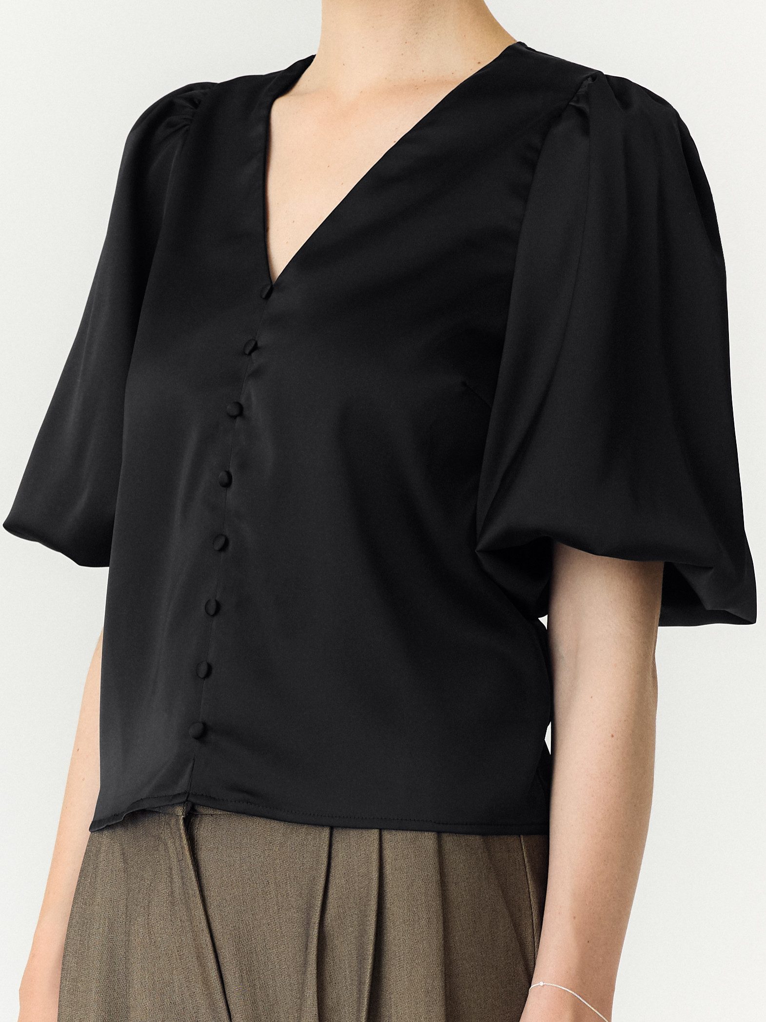 Y.A.S Kurzarmbluse YASPELLA 2/4 V-NECK TOP S. NOOS Materialmix, regular fit