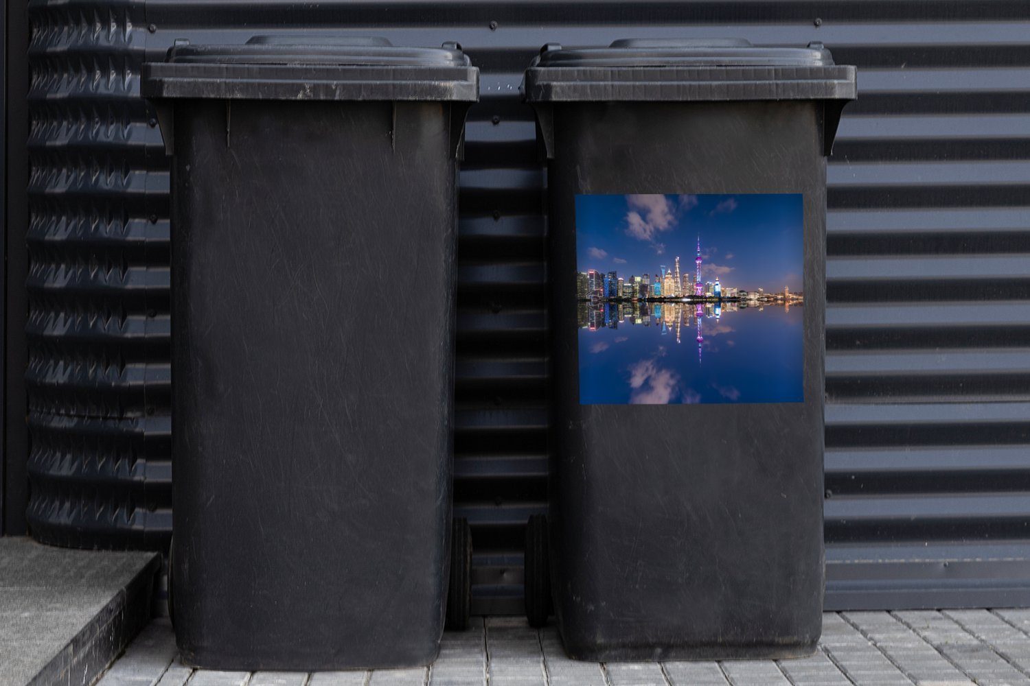 Mülleimer-aufkleber, - - Wandsticker St), Abend Sticker, Container, Mülltonne, (1 Abfalbehälter MuchoWow Skyline Shanghai