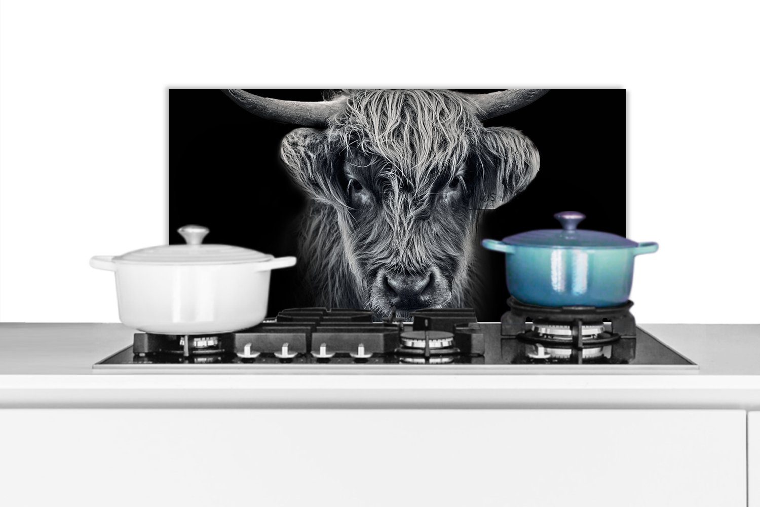 MuchoWow Küchenrückwand Schottischer Highlander - Schwarz - Kuh - Tiere, (1-tlg), 60x30 cm, Wandschutz, gegen Fett und Schmutzflecken für Küchen