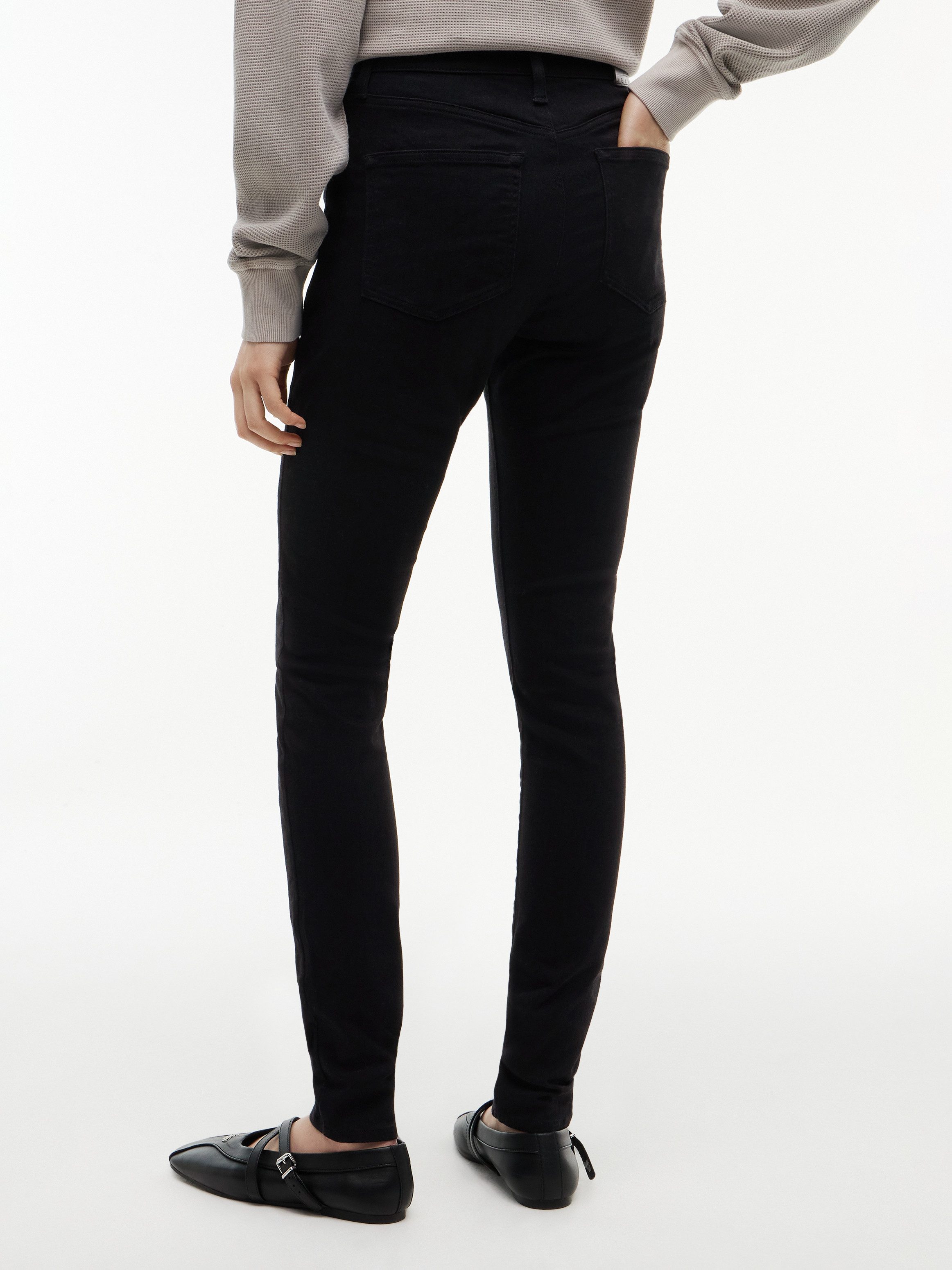 Tommy Jeans Skinny-fit-Jeans Sylvia High Rise Skinny Eng anliegende Denim Jeans mit hoher Leibhöhe