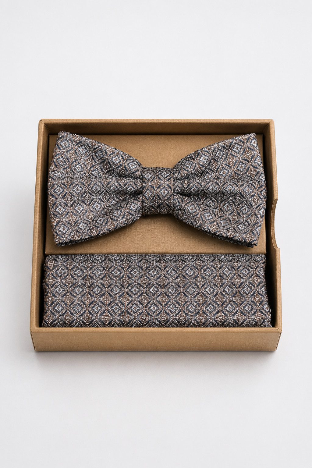 Prince Bowtie Fliege - Set Fliege Einstecktuch - Seidenfliege Paisley