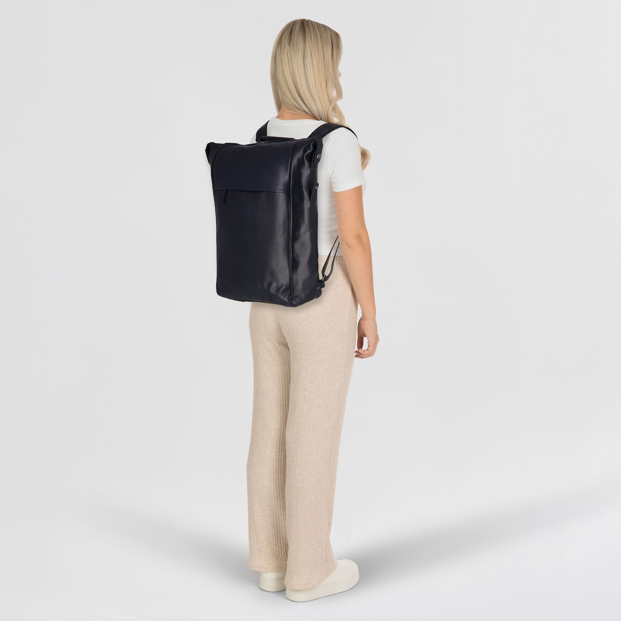 Harold's Daypack Caugio, Leder