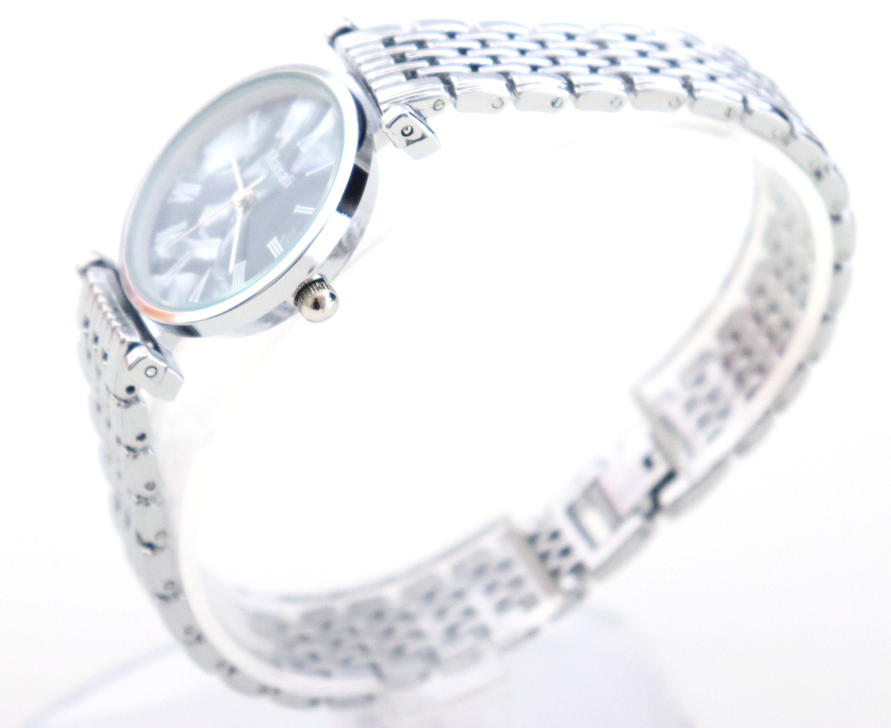 Rötting Design Quarzuhr Rötting Design Damenuhr Quarz aus der Collection Maxali - Perlmutt farbenes Ziffernblatt silberfarbenes Armband Handgelenkumfang 16 bis 20 cm wählbar