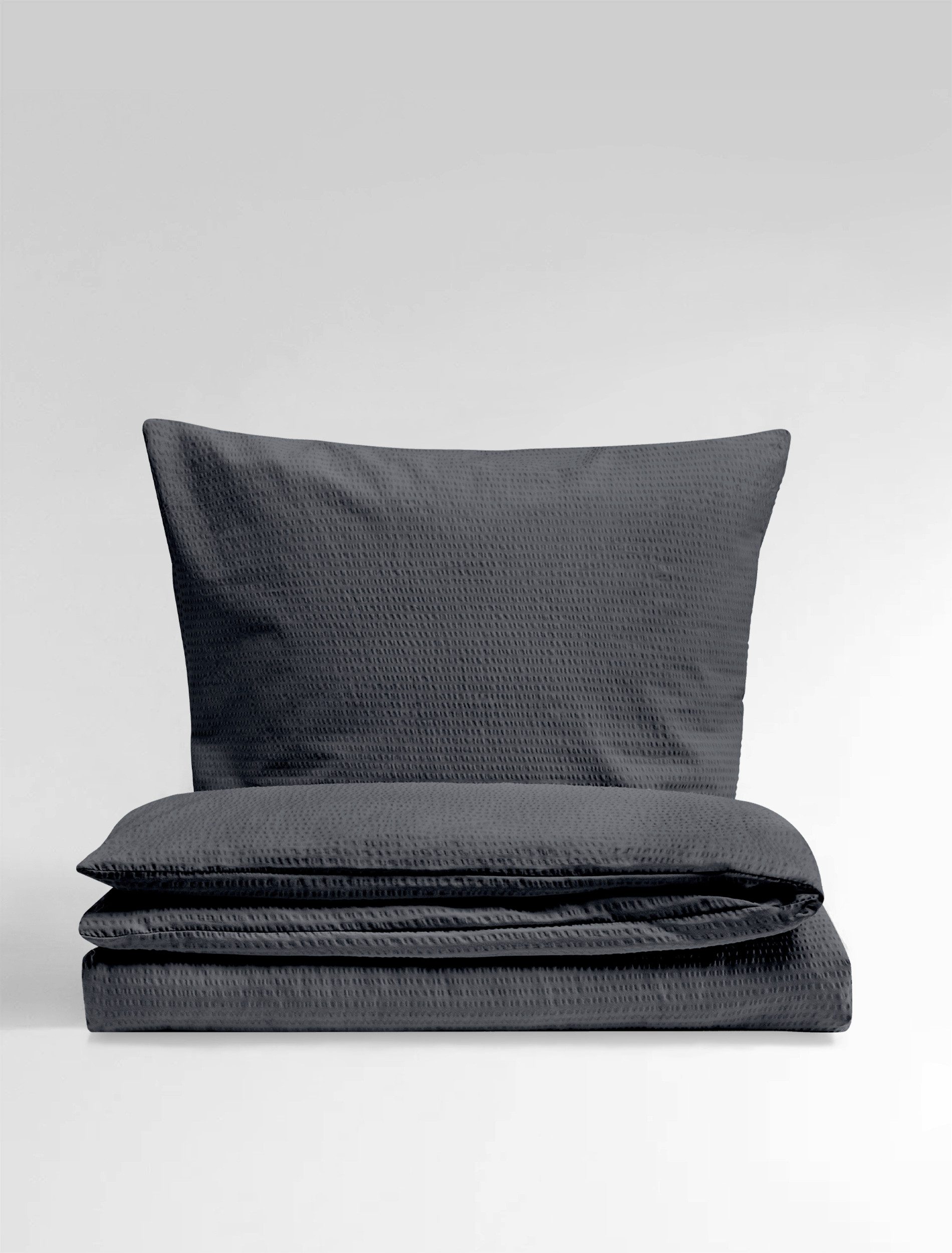 BIERBAUM Bettwäsche Chic Uni, Seersucker, 2 teilig, Schickes Unidesign: Modern und elegant für jedes Schlafzimmer