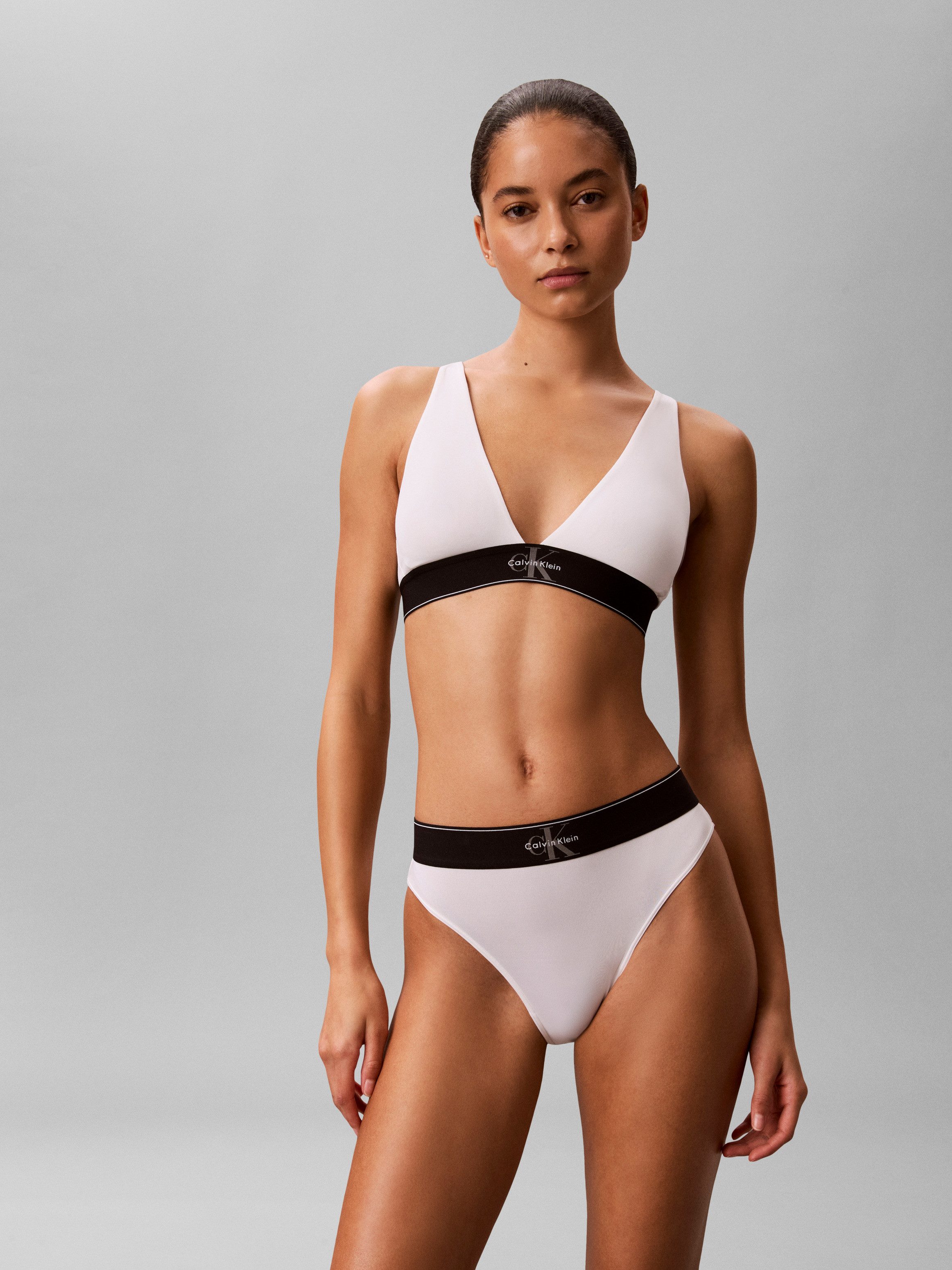 Calvin Klein Underwear Triangel-BH LIGHTLY LINED TRIANGLE Körpernahe Passform mit verstellbaren Trägern