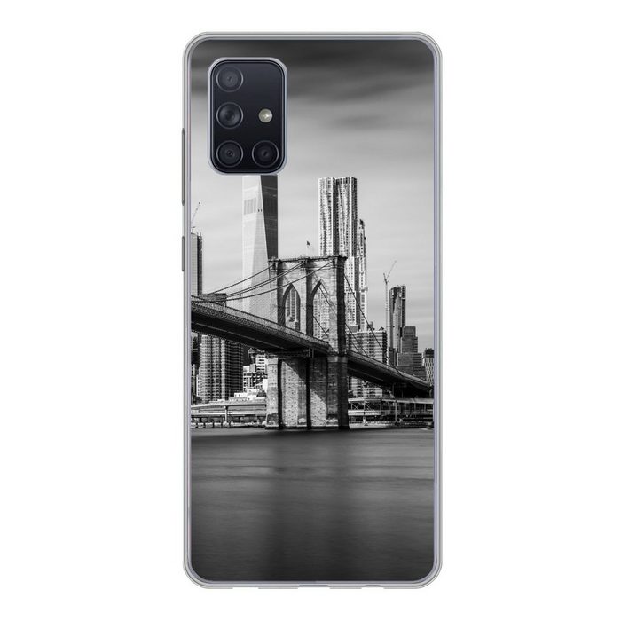 MuchoWow Handyhülle Brooklyn Bridge und die New Yorker Skyline in schwarz-weiß Handyhülle Samsung Galaxy A51 5G Smartphone-Bumper Print Handy