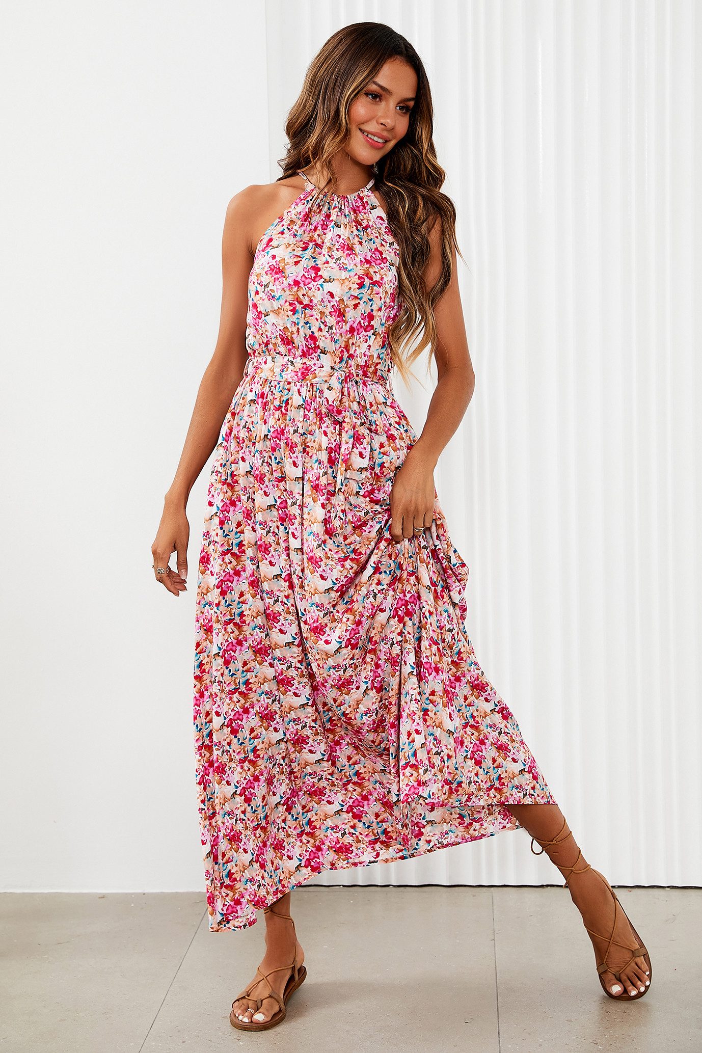 FS Collection Maxikleid Damen Maxikleid Sommerkleid Trägerkleid Ärmellos (XS (EU:36 / UK:8) · S (EU:38 / UK:10) · M (EU:40 / UK:12) · L (EU:42 / UK:14) · XL (EU:44 / UK:16), 5 Farben : Weiß-Pink, Pink, Grün, Marineblau, Offwhite-Grün) Bindegürtel, floraler Print, fließender Fall, Trägerdesign