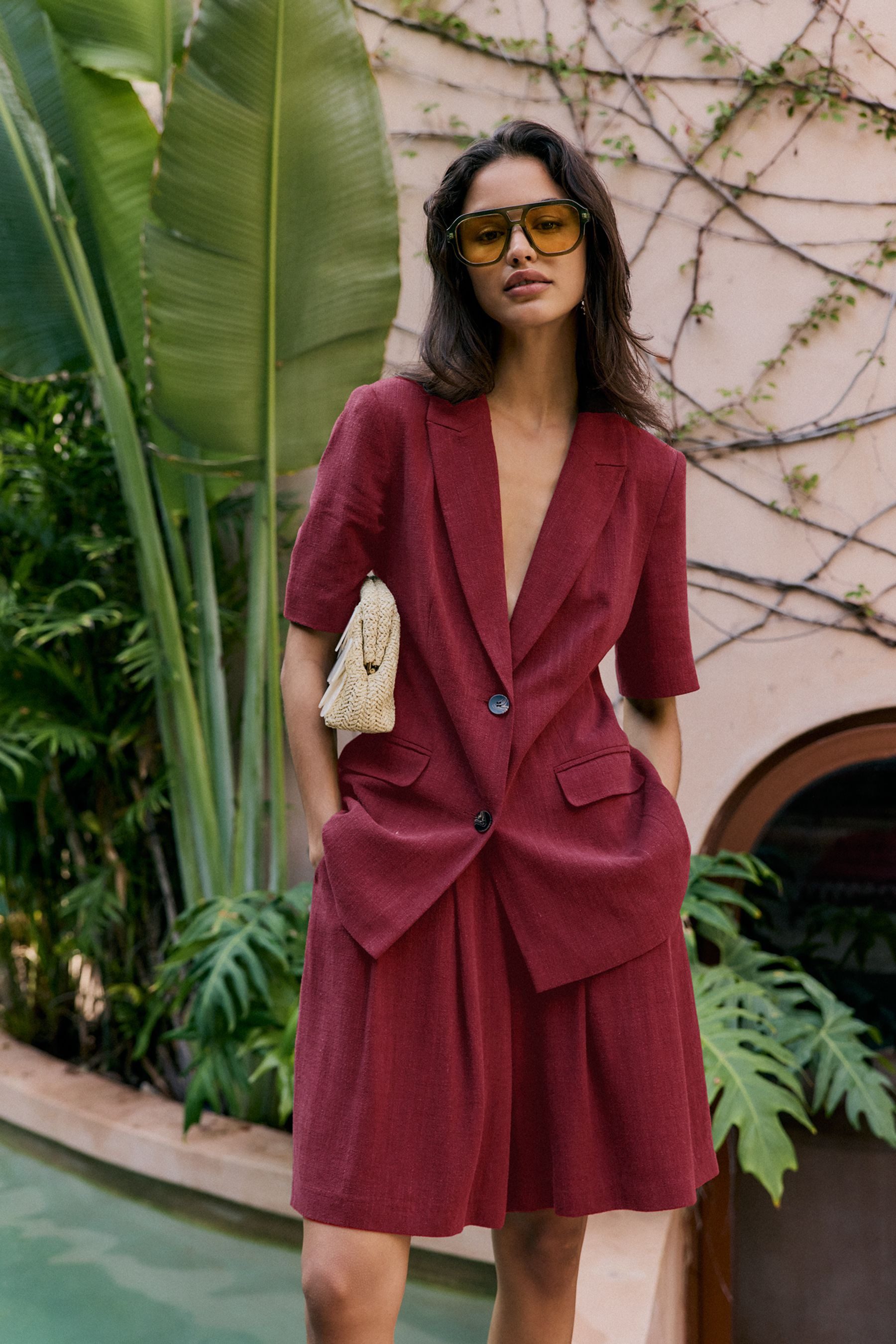 Friends Like These Jackenblazer Friends Like These Tailored Fit Kurzarm-Blazer (1-tlg) – Bild 2 von 4