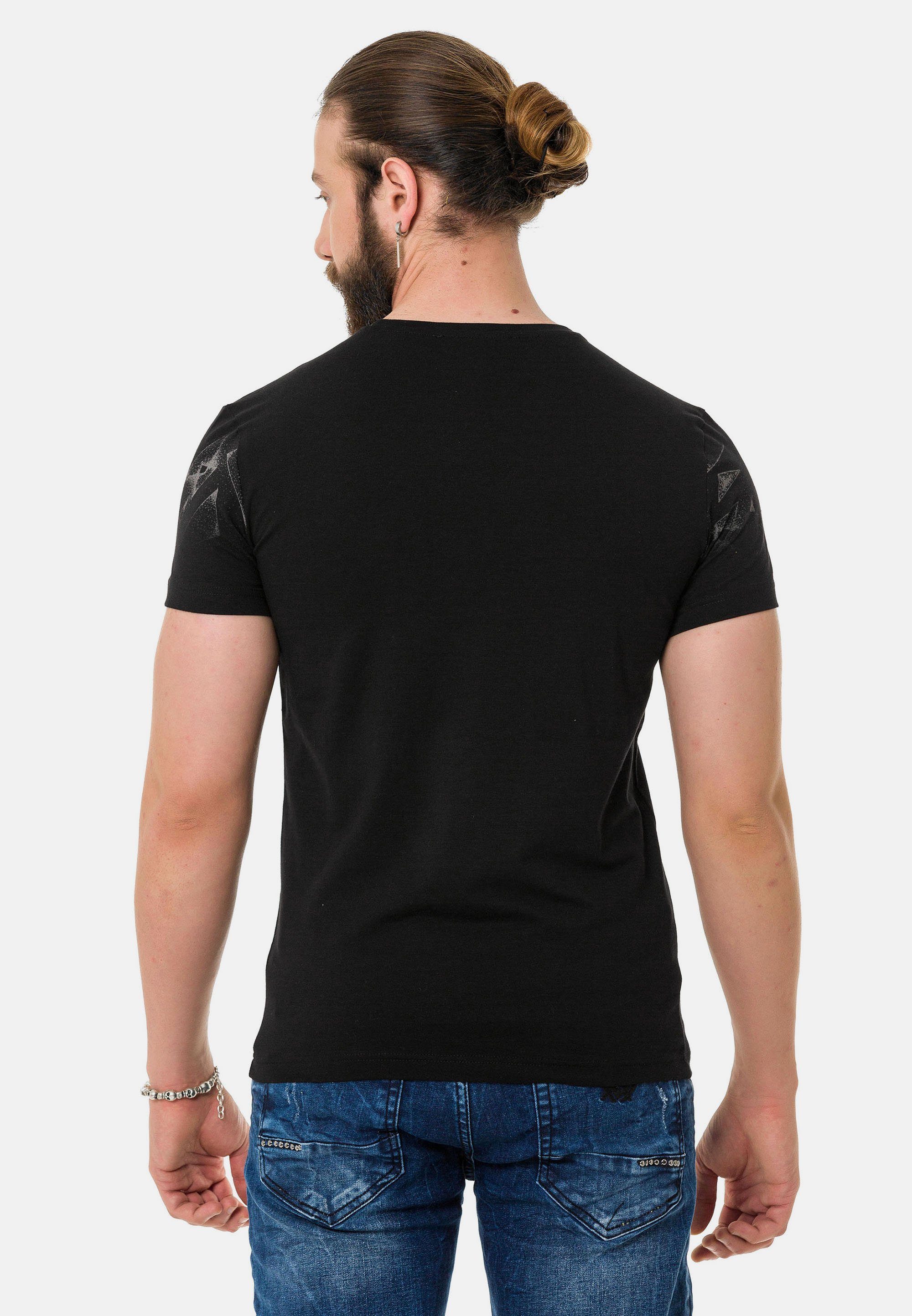 & schwarz in Cipo T-Shirt Baxx coolem Brustprint