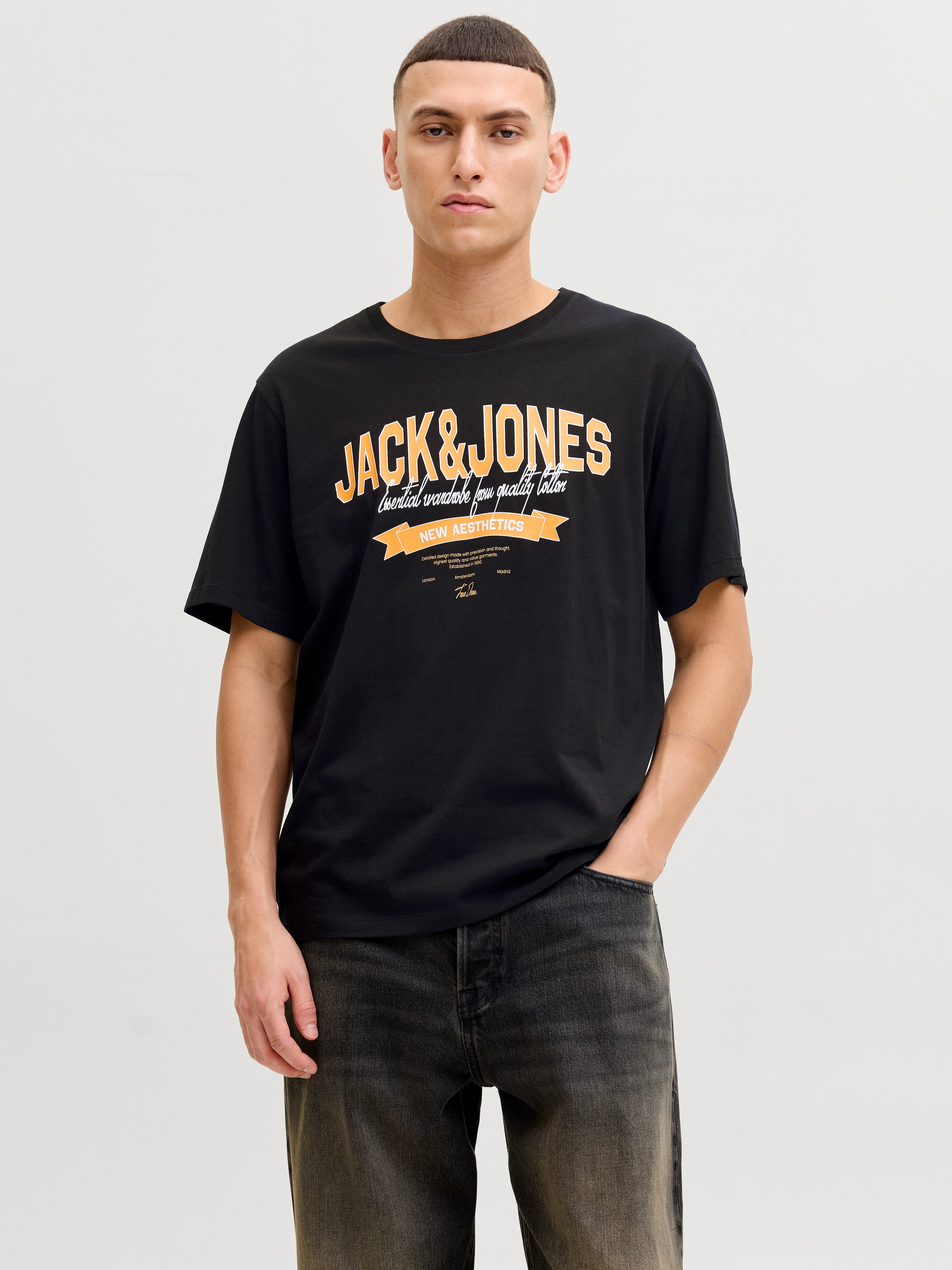 Rundhalsshirt JJELOGO TEE SS O-NECK 2 COL SS26 SN