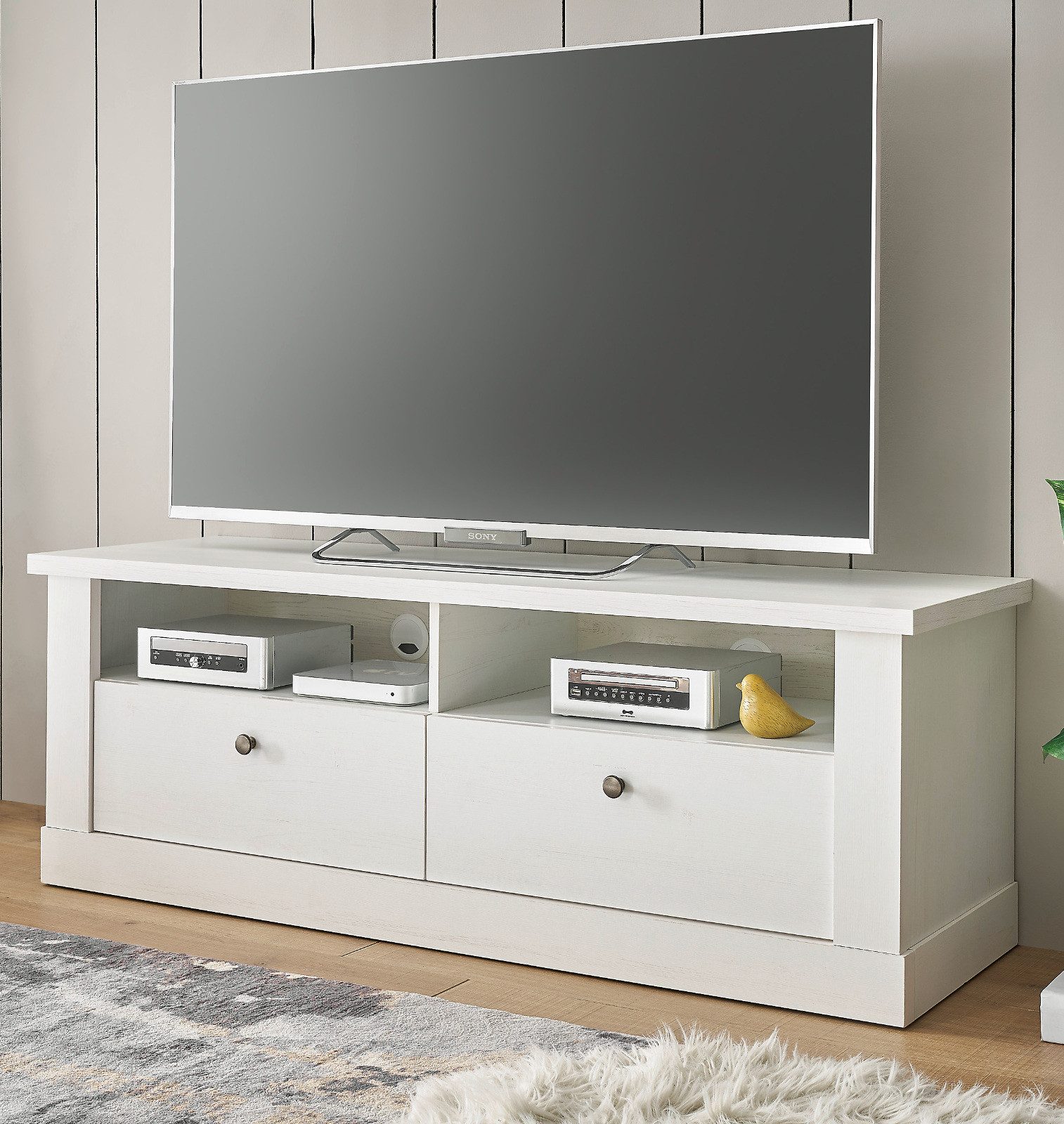 Furn.Design Lowboard Fiastra (TV Unterschrank in Pinie weiß Landhaus, 132 x 47 cm), Soft-Close-Funktion