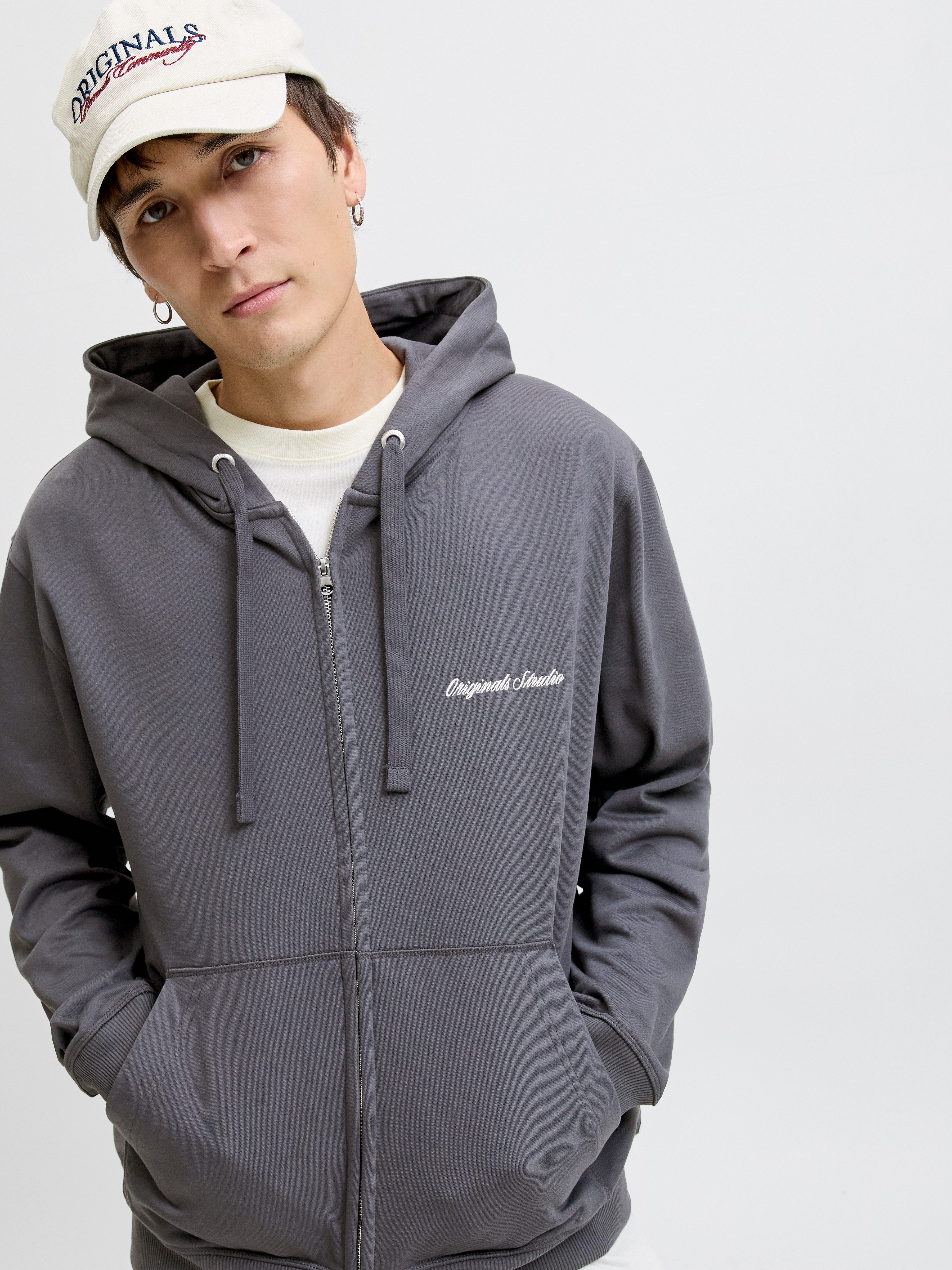 Jack & Jones Kapuzensweatshirt JORNORREBRO EMB SWEAT ZIP HOOD NOOS mit Stic günstig online kaufen