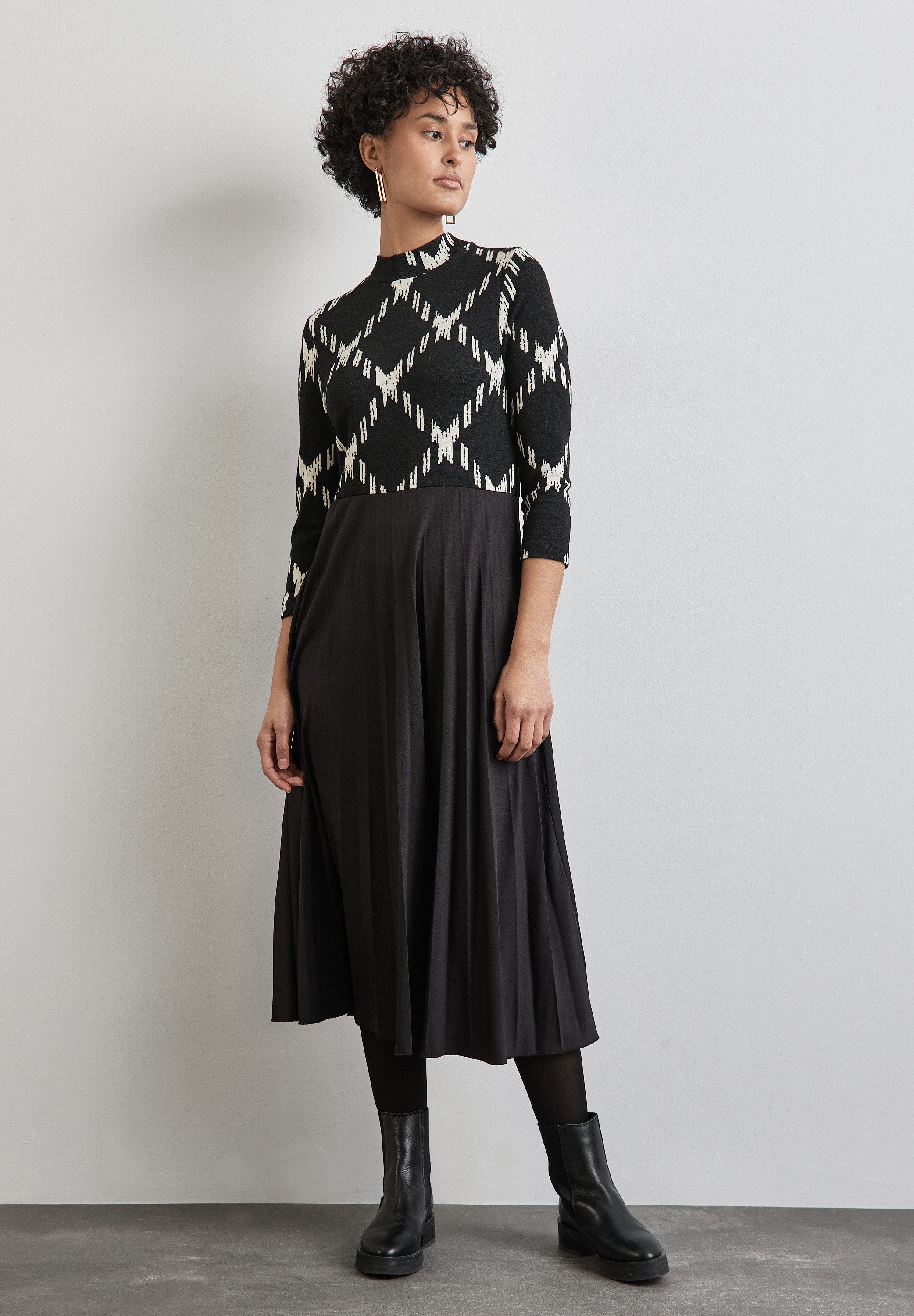 Midikleid