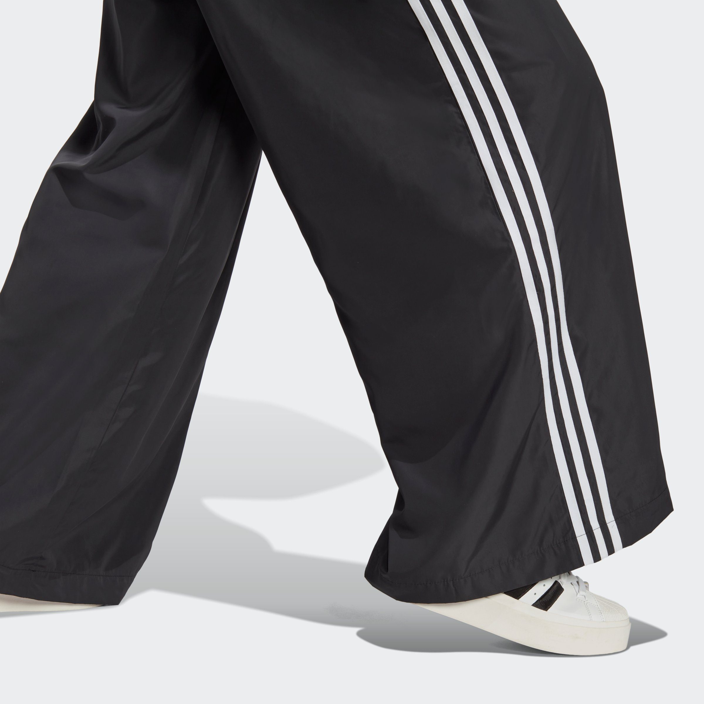 adidas Originals Black OVERSIZED Sporthose (1-tlg)