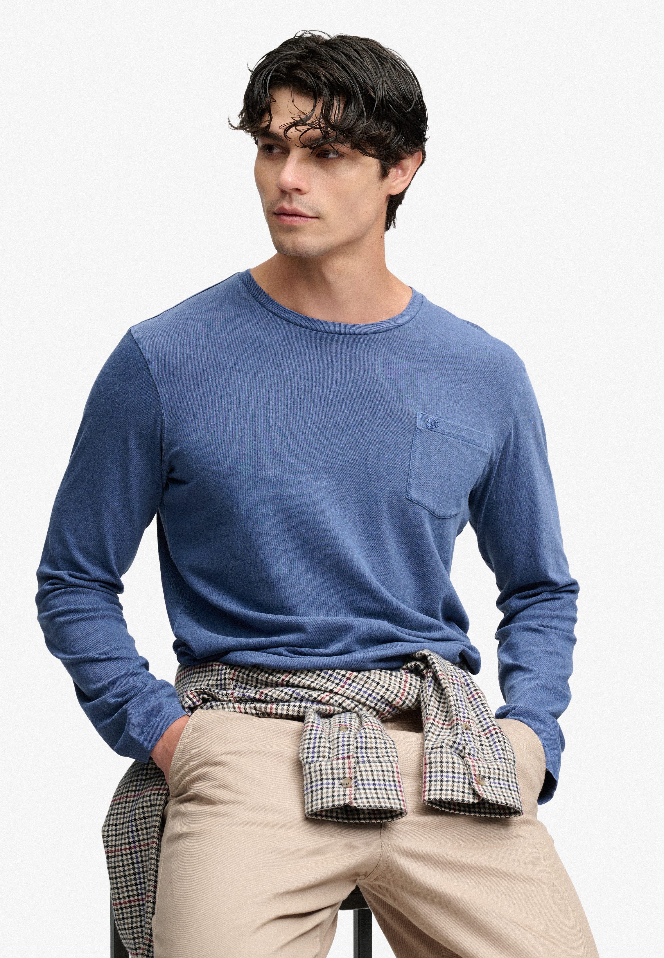 Superdry Langarmshirt COTTON LINEN L/S POCKET TOP aus Baumwolle und Leinen, Relaxed Fit, mit Rundhalsausschnitt