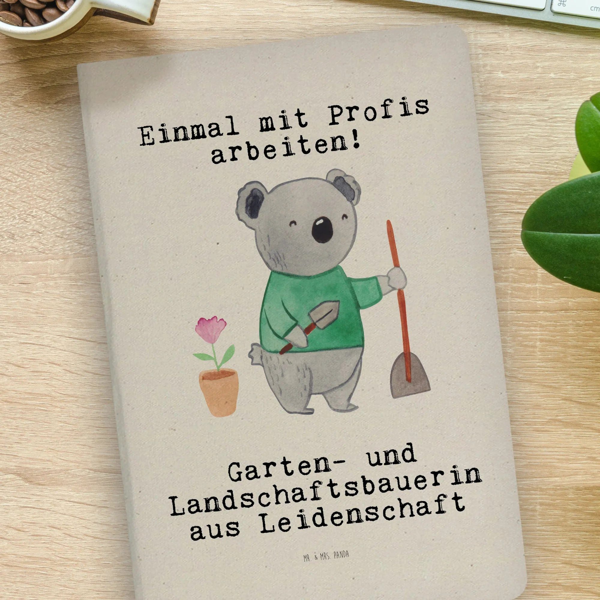 Thumbnail - Mr. & Mrs. Panda Notizbuch Garten- und Landschaftsbauerin Leidenschaft - Transparent - Geschenk, Mr. & Mrs. Panda, Echte...
