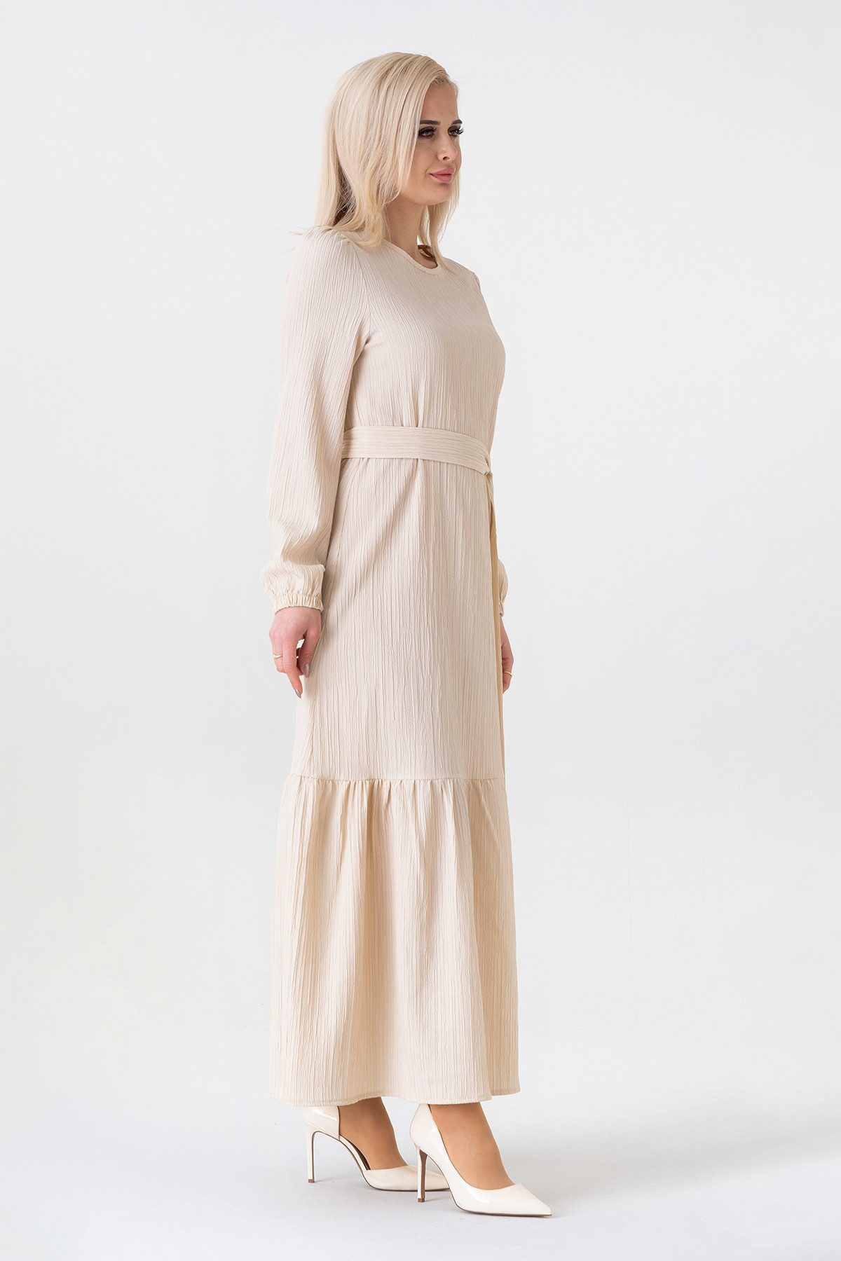 fashionshowcase Maxikleid Damen Crinkle Kleid mit Gürtel, Ballonärmel, 140 cm, Gr. 36–46 Mit Bindegürtel in Taille und dezentem Volant am Saum