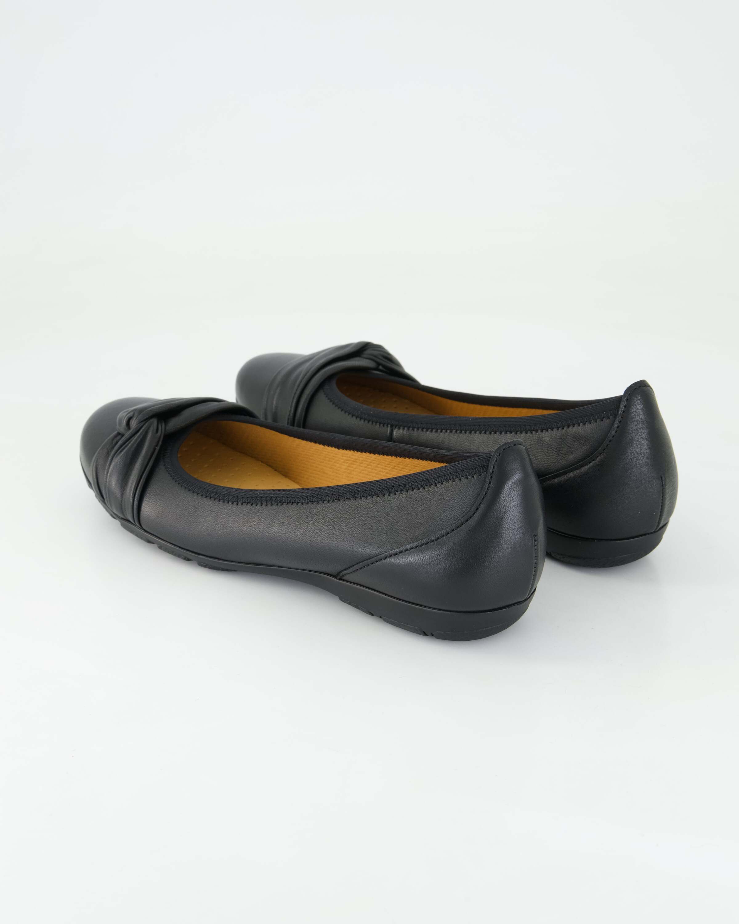 Gabor 3030.02.001 Ballerina Obermaterial: Leder