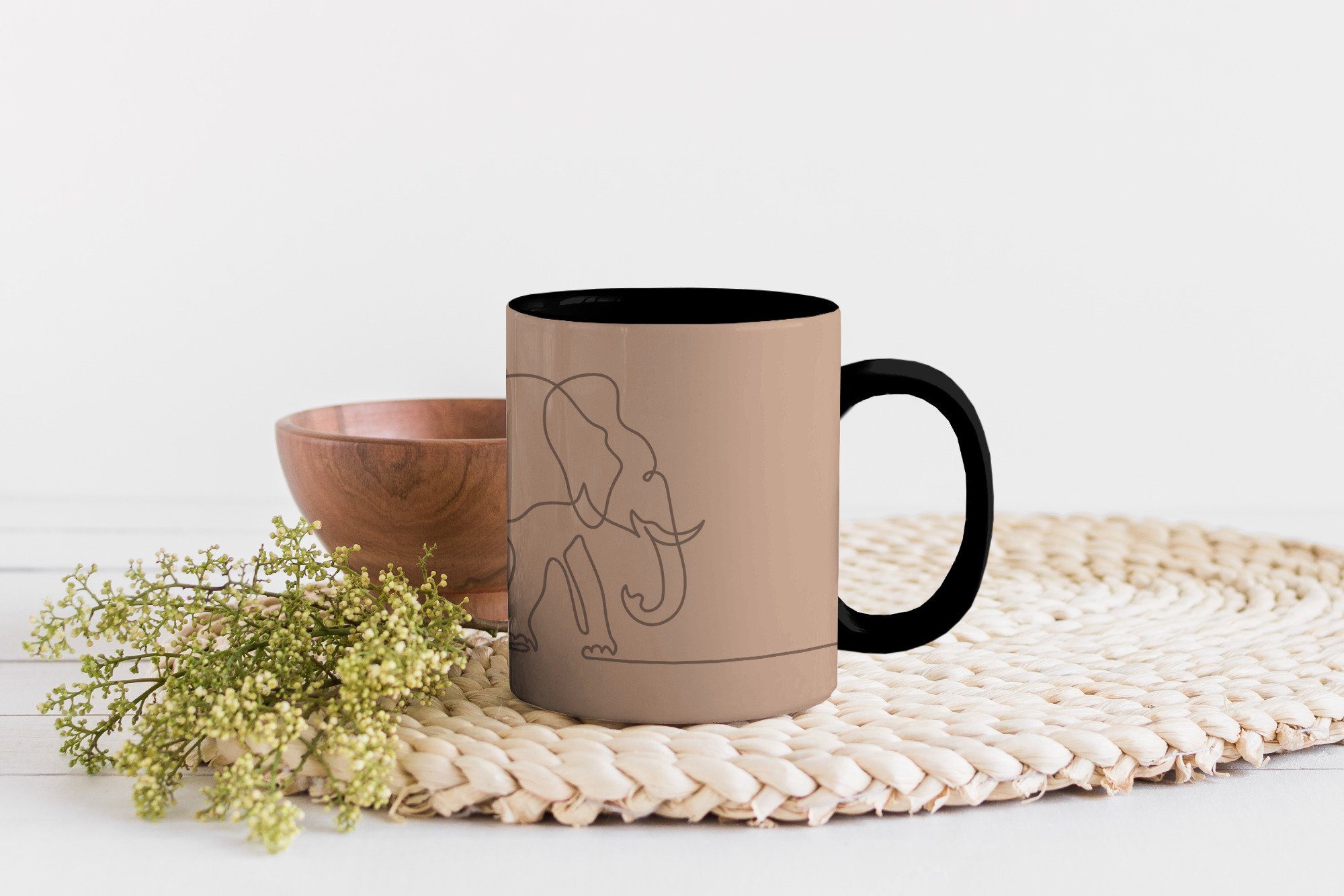 Farbwechsel, Minimalismus, MuchoWow Kaffeetassen, Teetasse, - - Keramik, Zaubertasse, Tasse Geschenk Elefant Einfach