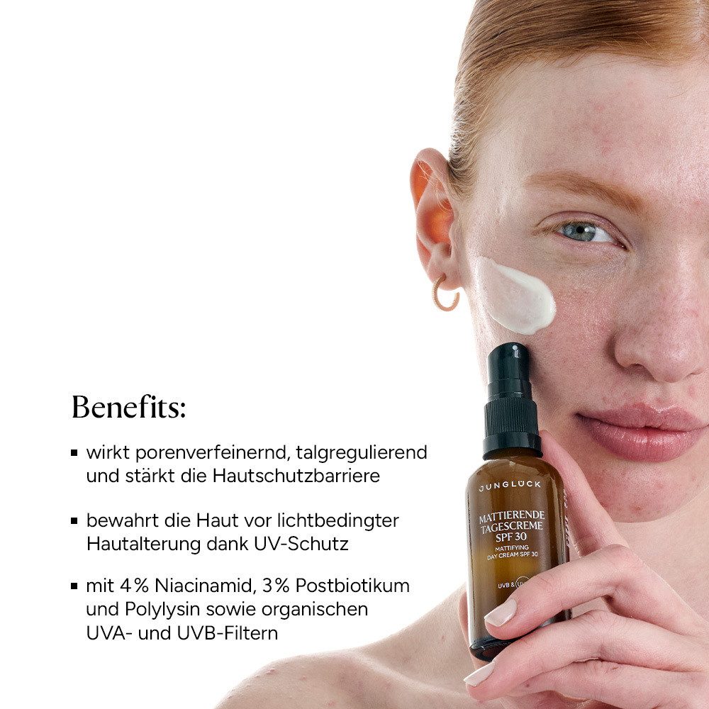 JUNGLÜCK Tagescreme Mattierende Tagescreme SPF 30, 1-tlg., Leichte Feuchtigkeitspflege und Schutz für ölige & unreine Haut