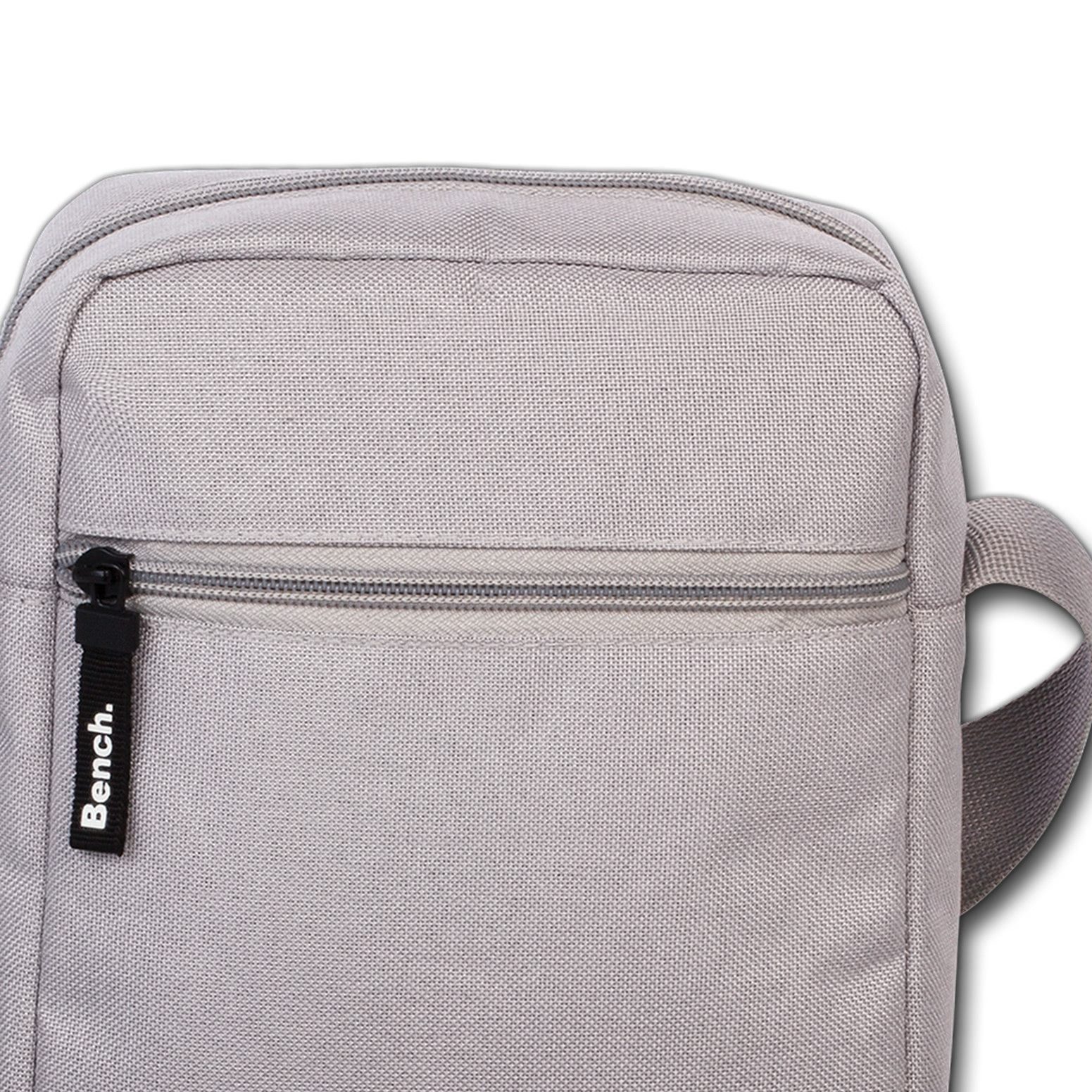 Bench. Umhängetasche Bench Tasche hellgrau Umhängetasche klein (Umhängetasche), Damen, Jugend Umhängetasche Polyester, hellgrau ca. 17cm x ca. 23cm