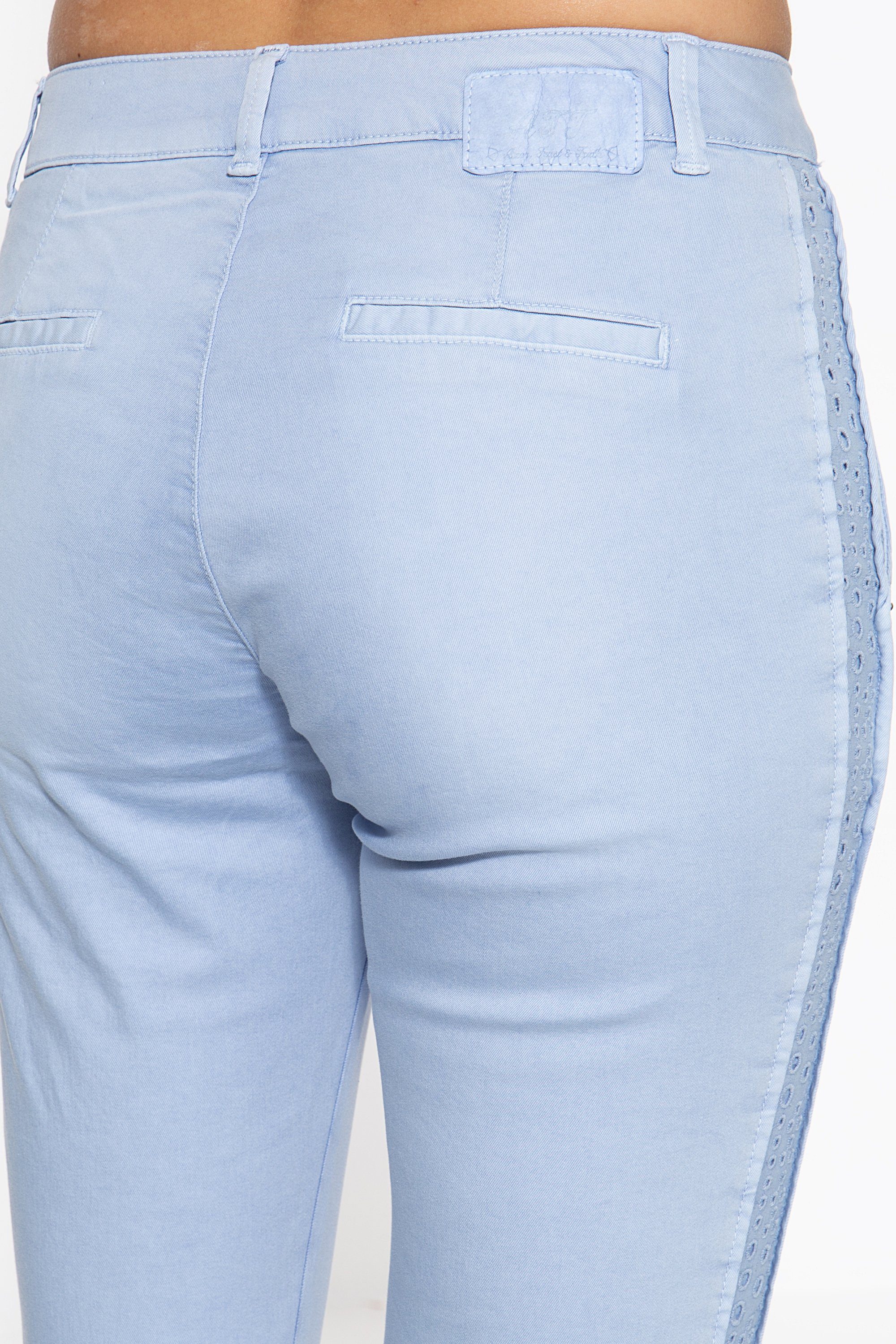 ATT den an Chinohose Emilia Jeans mit Seitennähten hellblau Einsätzen