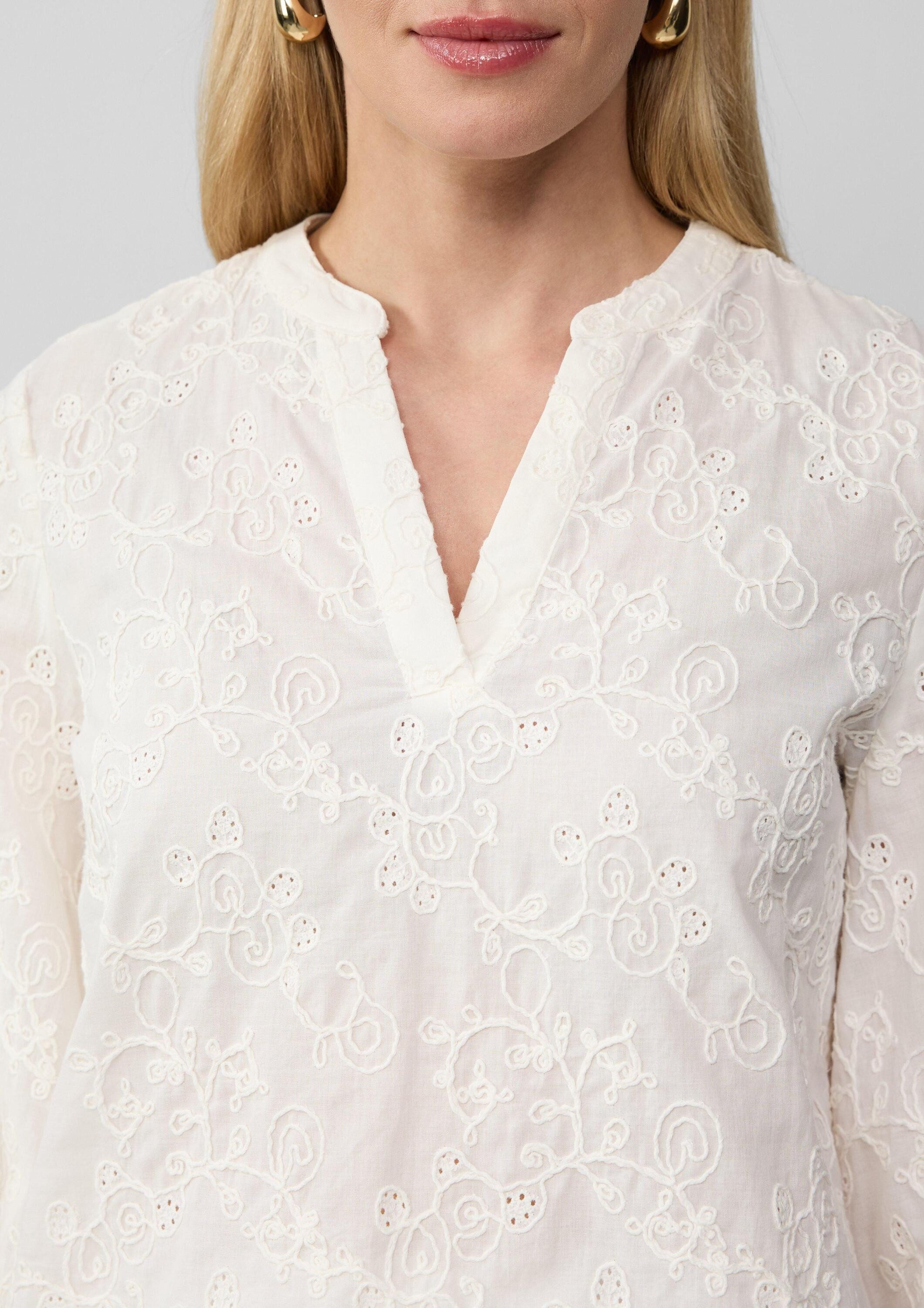 s.Oliver Kurzarmbluse Bluse Baumwollbluse mit Stickereien und 3/4-Ärmeln